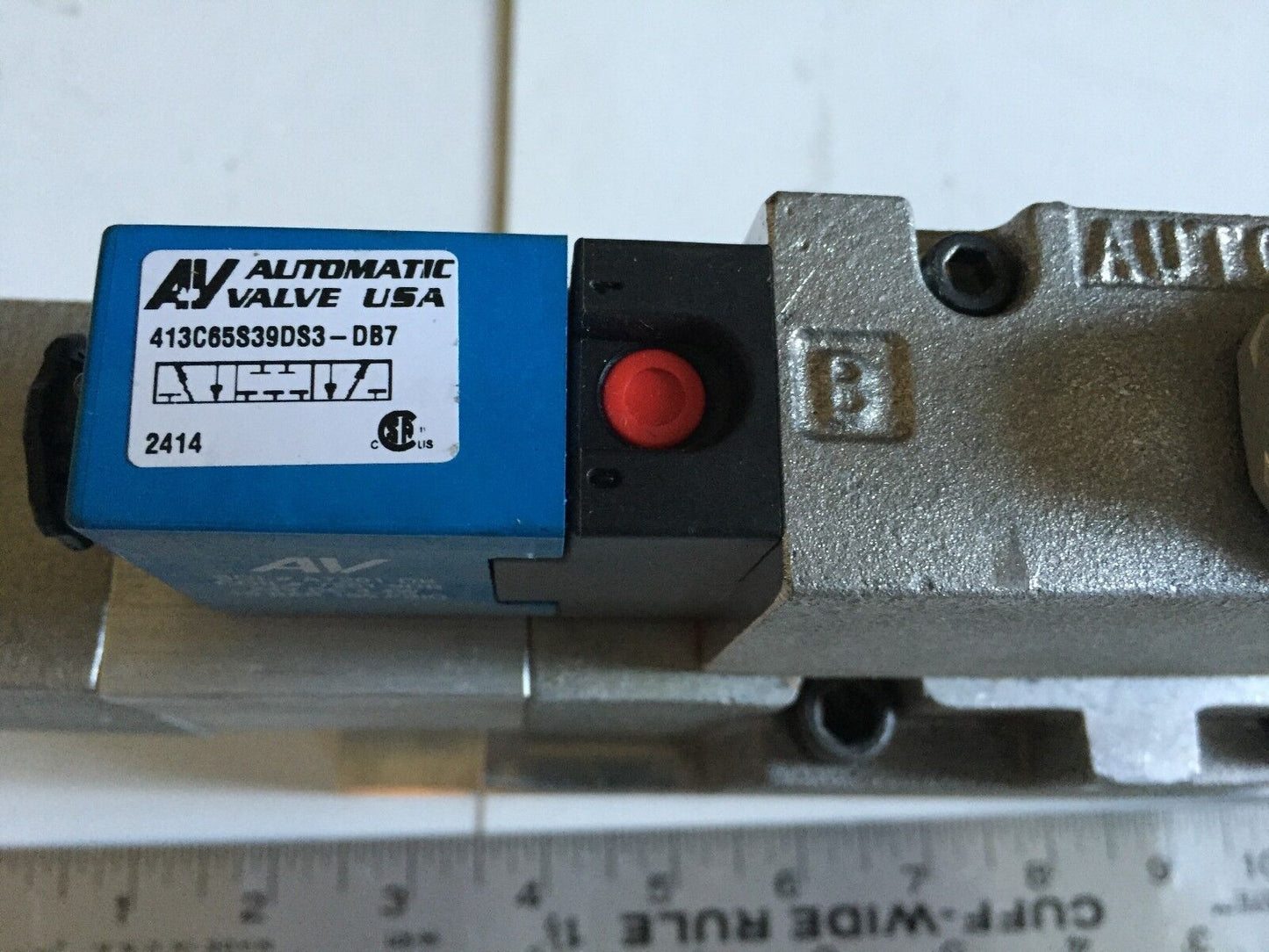 New Automatic Valve 413C65s39ds3 Db7,Av A7201-Db,Pneumatic Solenoid Valve,Ea