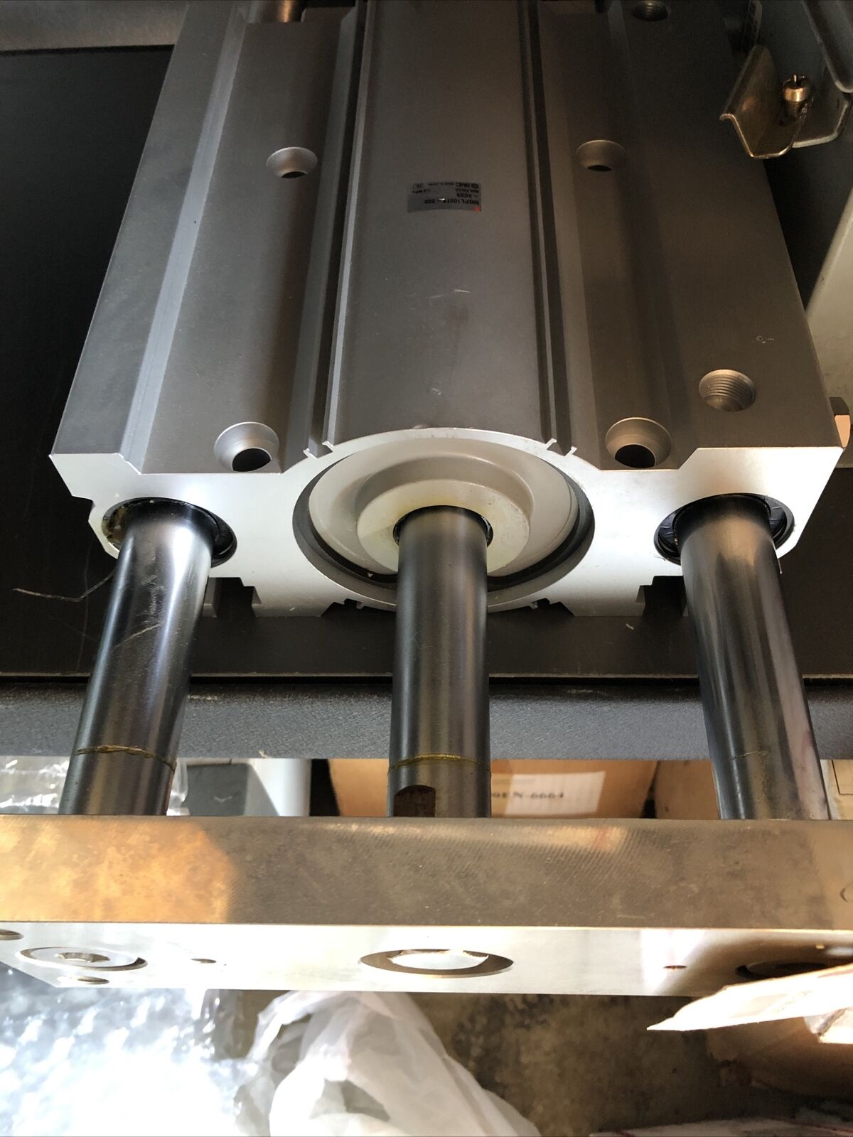 Smc Mgpl100tf-200-Xc69,Smc Mgpl100te200 Pneumatic Guided Cylinder,Mgpl100tf,Aq