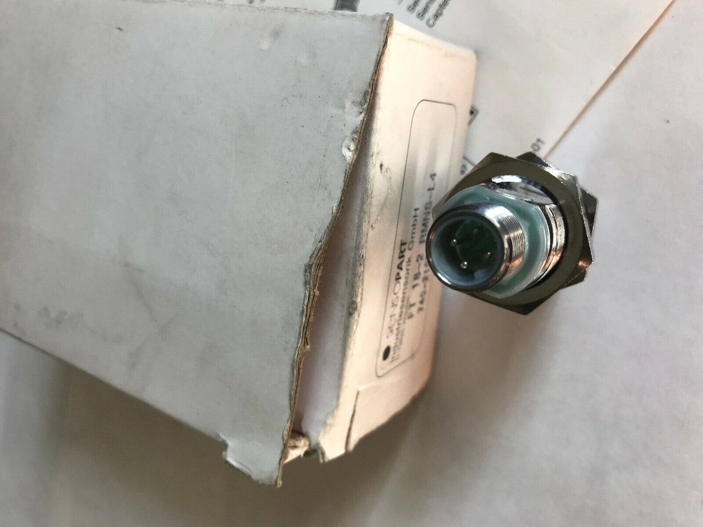 New Sensopart Ft 18-2 Rmns-L4,740-21022 Sensor ,Sf