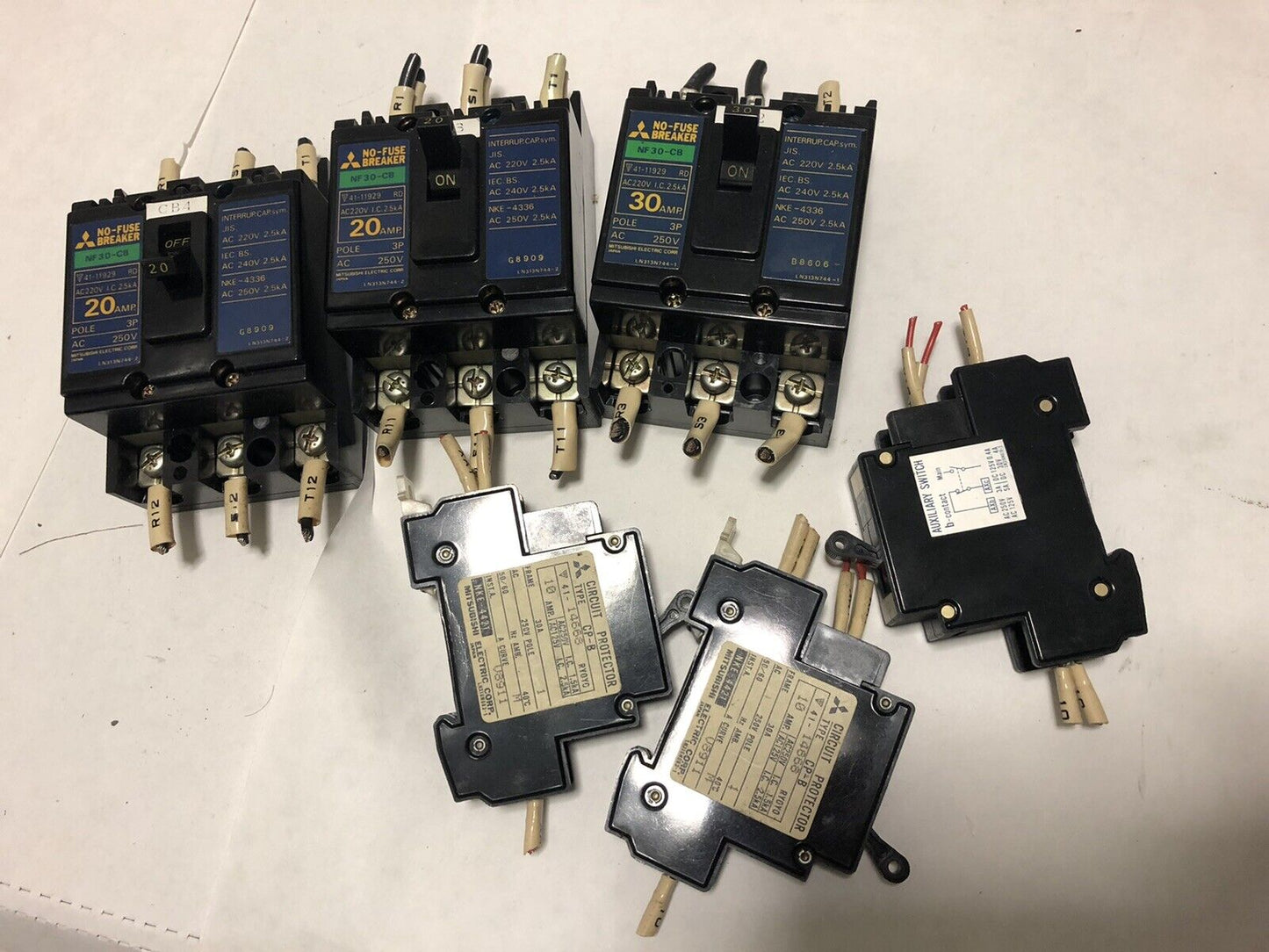 Lot 6 Mitsubishi Electric No-Fuse Breaker Nf30-Cb,Cp-B,20Amp,30 Amp,41-14668,Ek