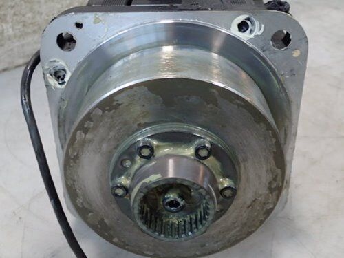 Yaskawa Sgmgh-44A2a-Yr15 Ac Servo Motor, 200 Vac, 1500 Rpm,Ar