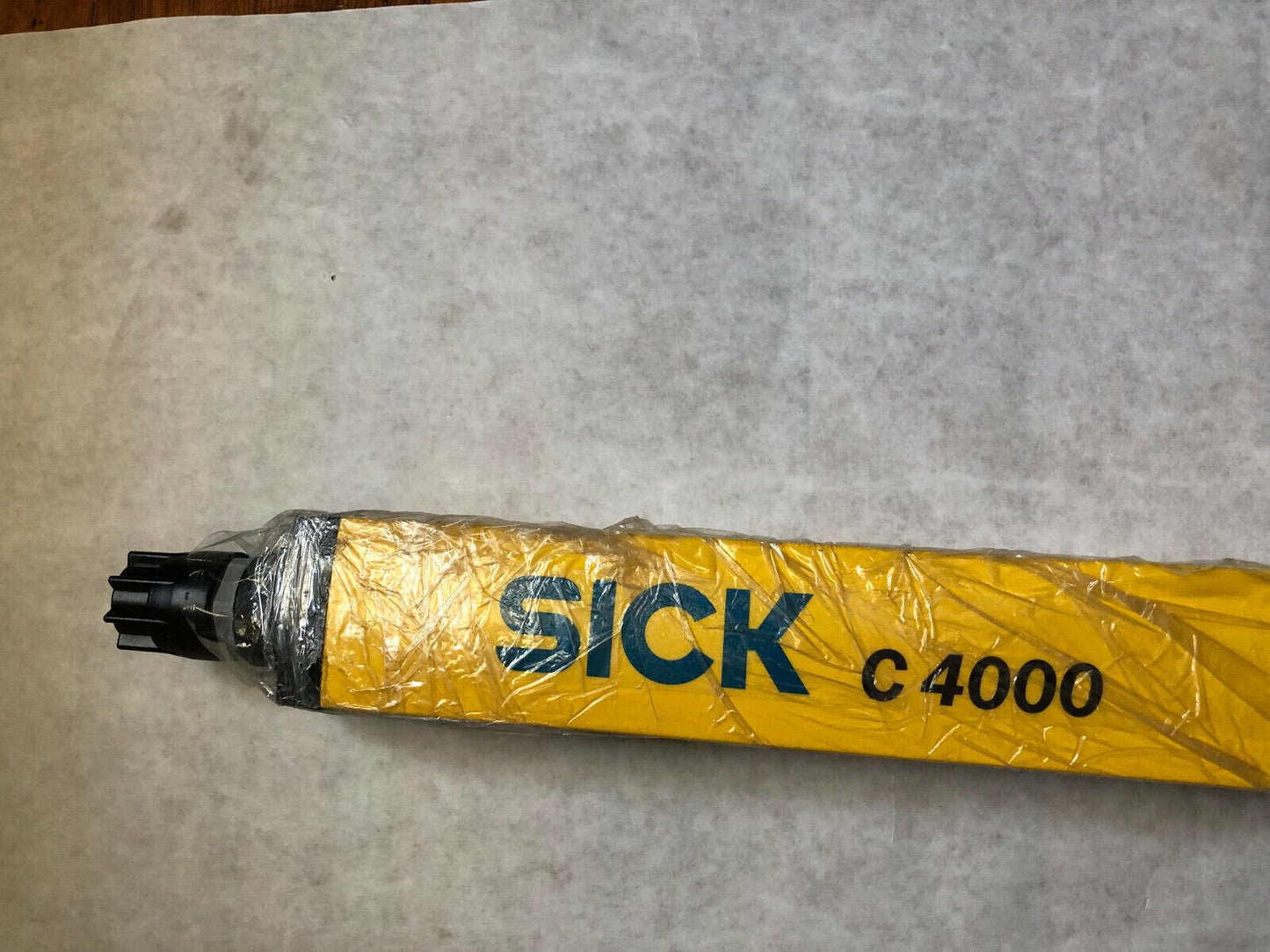 Sick C40s-1301Da010,C4000,Safety Light Curtain,0-8M Scan Range,1350Mm,Rec&Tra,St