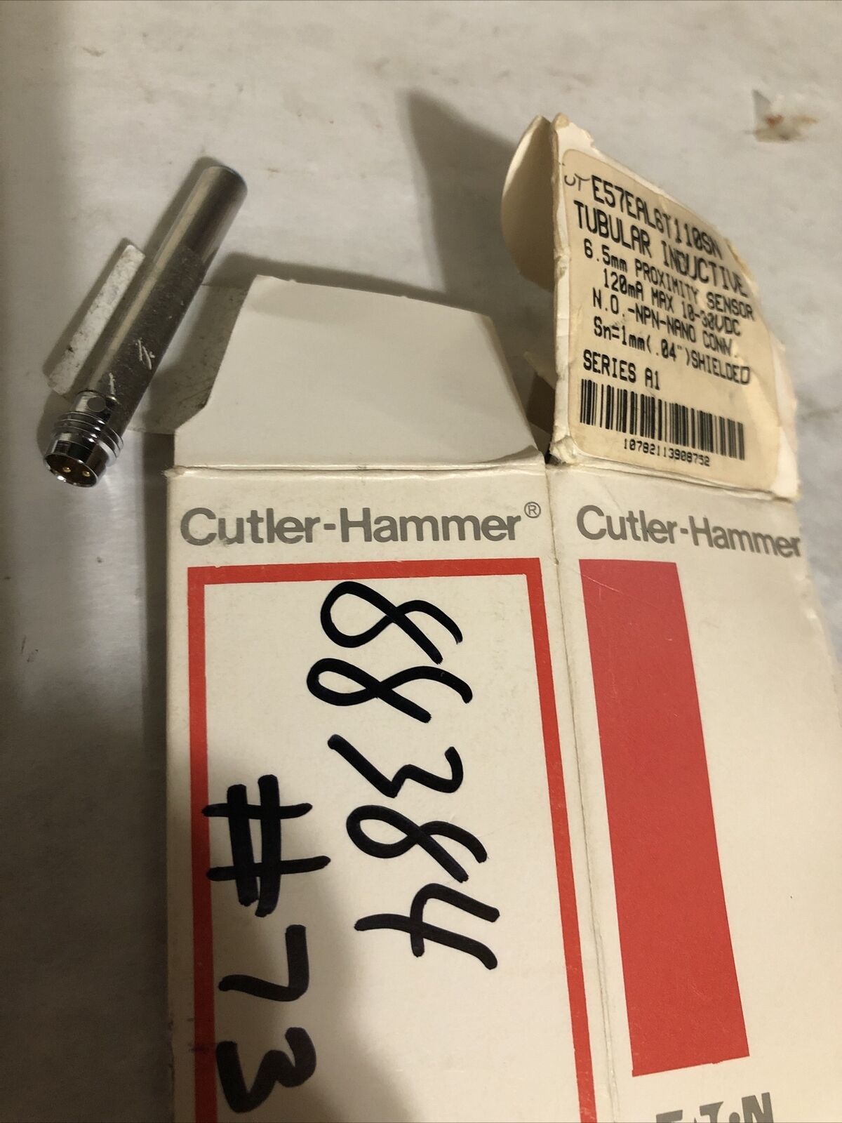 Cutler Hammer E57eal6t110sn Proximity Switch Tubular Eaton E57eal6t110sn,Fk