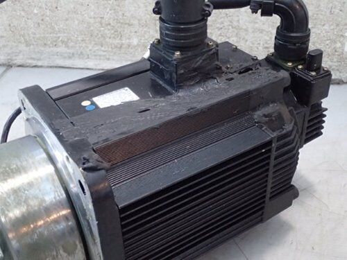 Yaskawa Sgmgh-44A2a-Yr15 Ac Servo Motor, 200 Vac, 1500 Rpm,Ar