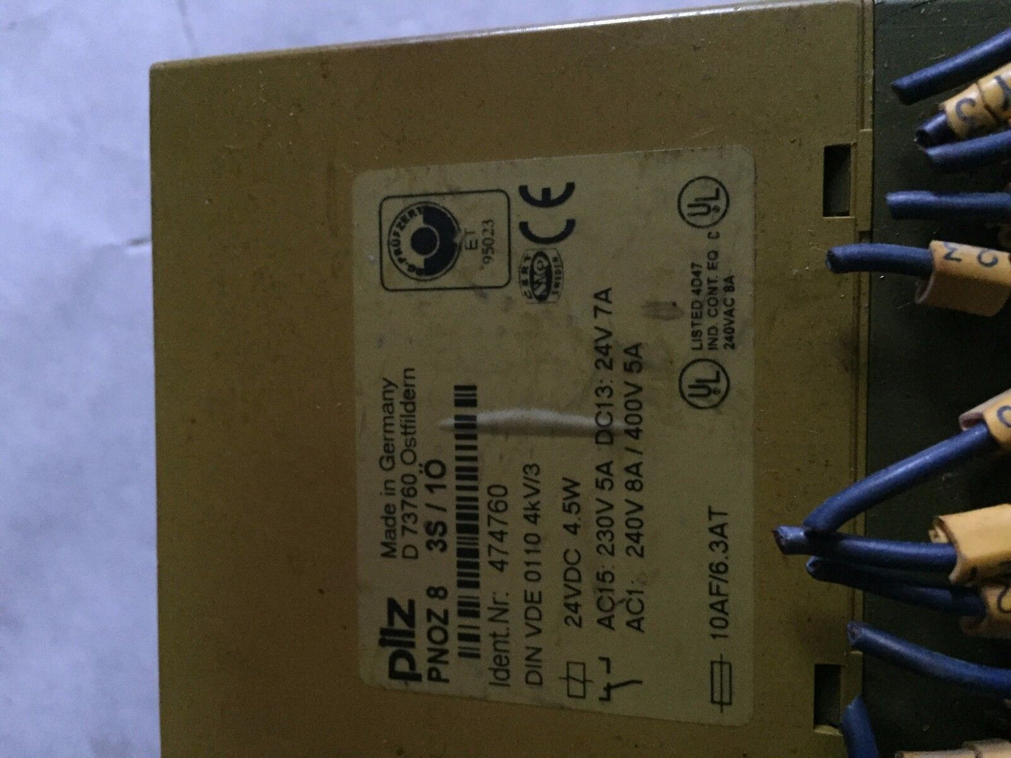 Pilz Pnoz8 3S/10,474760,Safety Relay 24Vdc 6Va,4.5W 3No 1Nc Pnoz824dc,Bx
