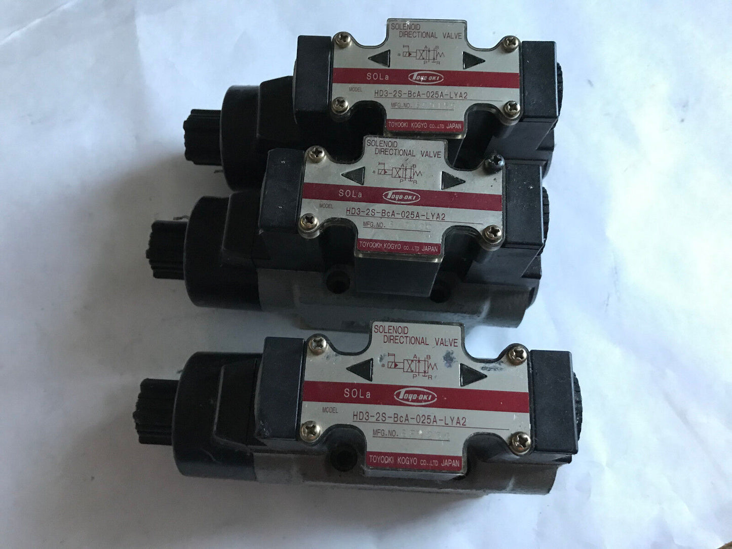 New Sola Toyo-Oki Hd3-2S-Bca-025A-Lya2 Hydraulic Solenoid Directional Valve,Et