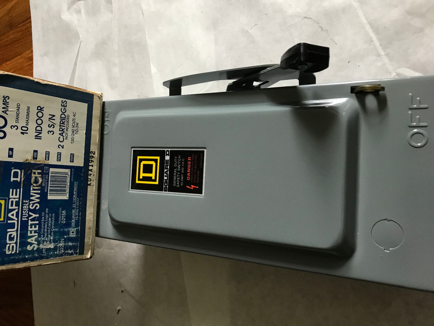Square D K04x1992 Fusible Safety Switch 60 Amps General Duty 240V, 2Pole,1Ph,Ag
