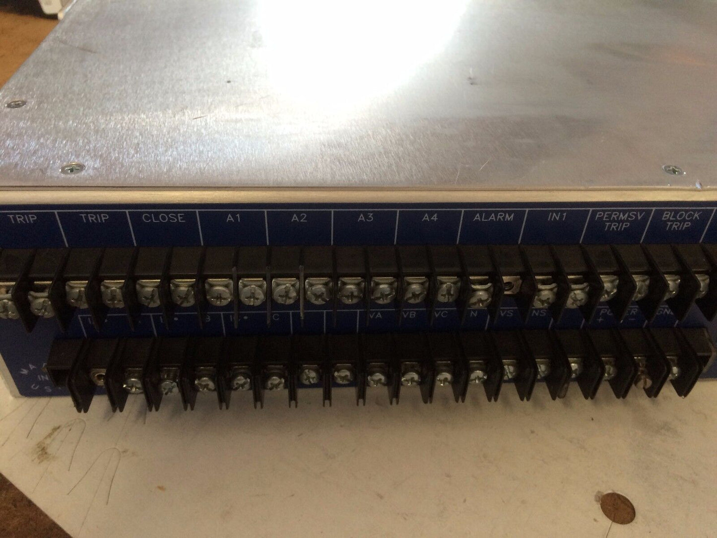 Sel Sel-221F,14 Watts,Schweitzer Engineering Relay Protection 221F00-4256Mhnb,Ev