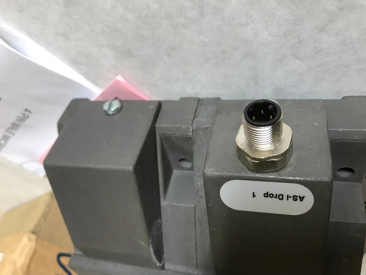 New Rexroth 262-220-400-0K0 Pneumatic Valve Manifold Kit 261-2 As-I Man,Eo
