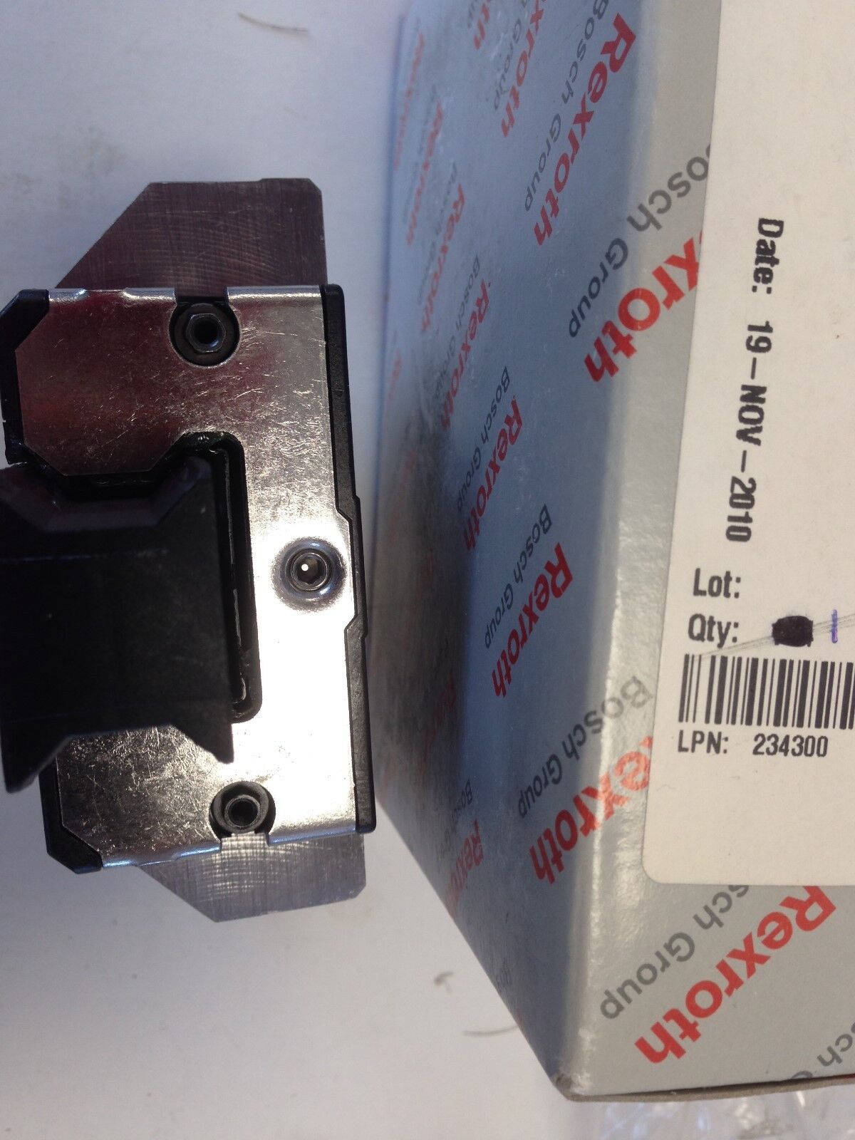 New Rexroth Bosch R166539420 011 (7210) 5101-9638-A Linear Rail Bearing,Dd