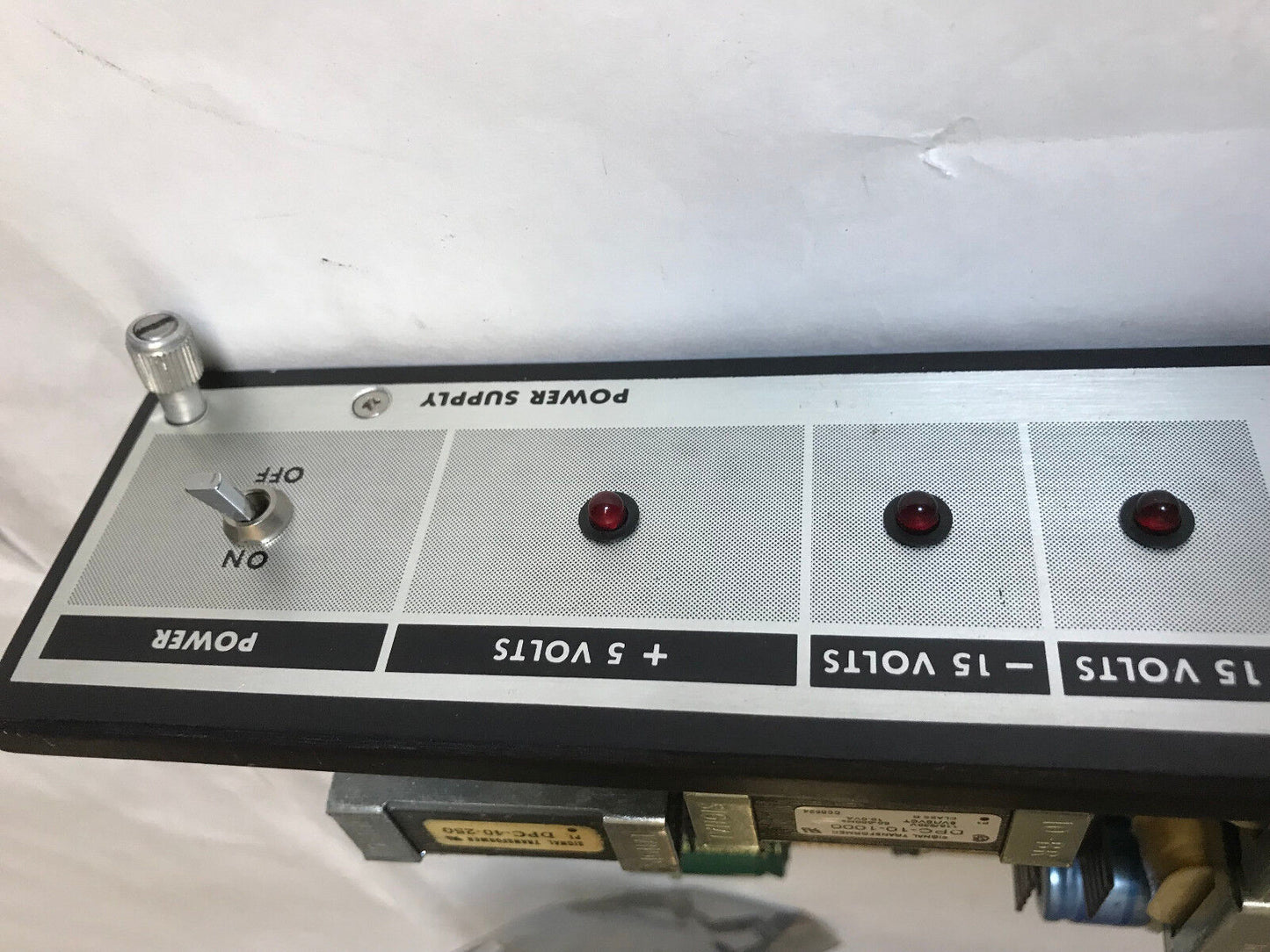 Uson 21344 Power Supply, +15V/ -15V/ +5V,Su