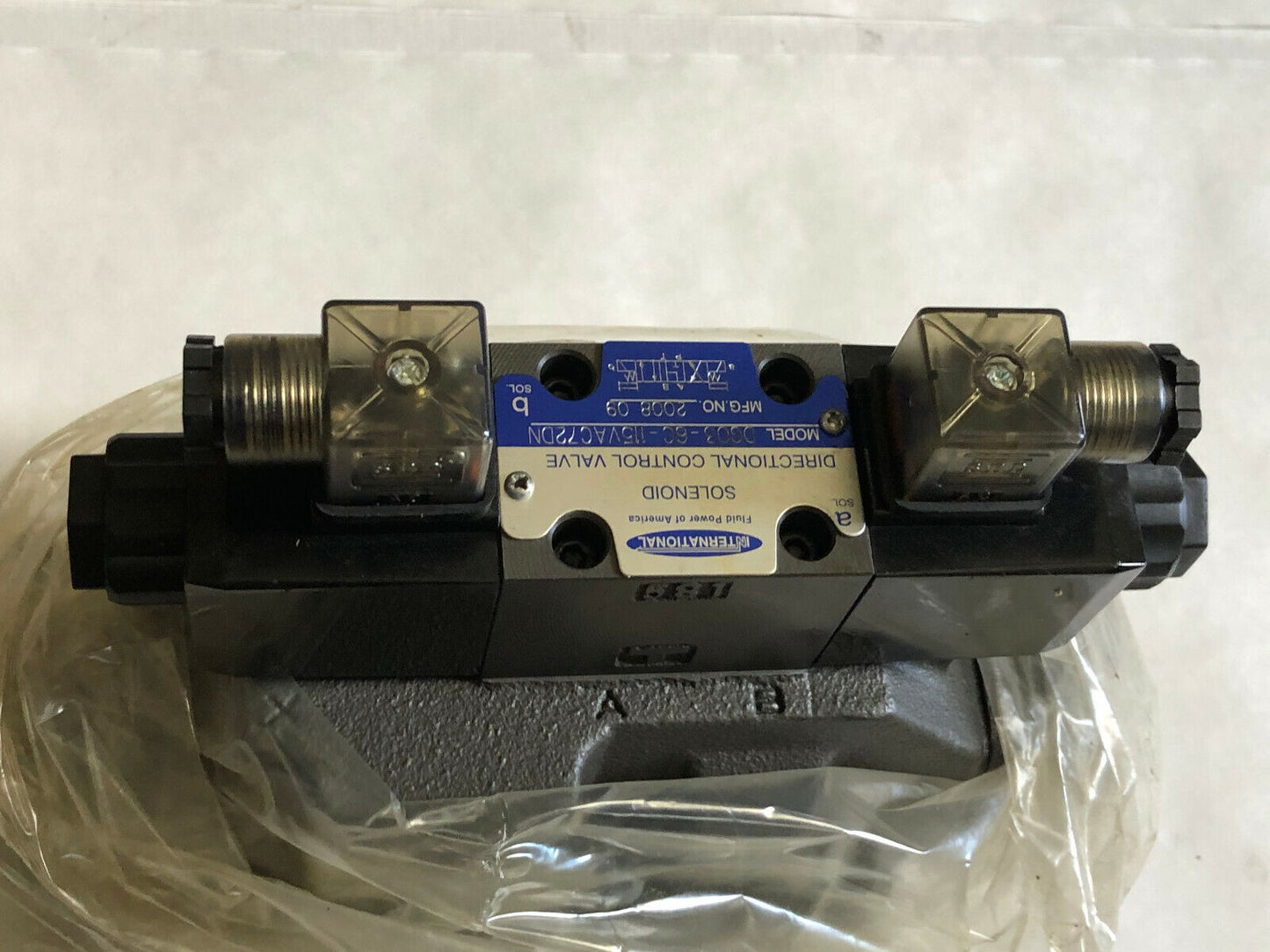 New International Dg03-6C-115Vac72dn,Dg08-2C-10 Solenoid Hydraulic Valve,Am,Hk