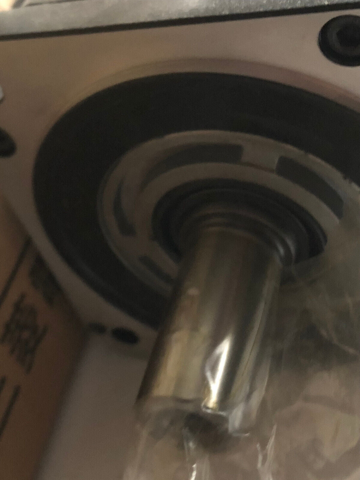 New Mitsubishi Hp-H224bk Ac Servo Motor. 340V 3Ac 2Kw 4000Rpm,Al