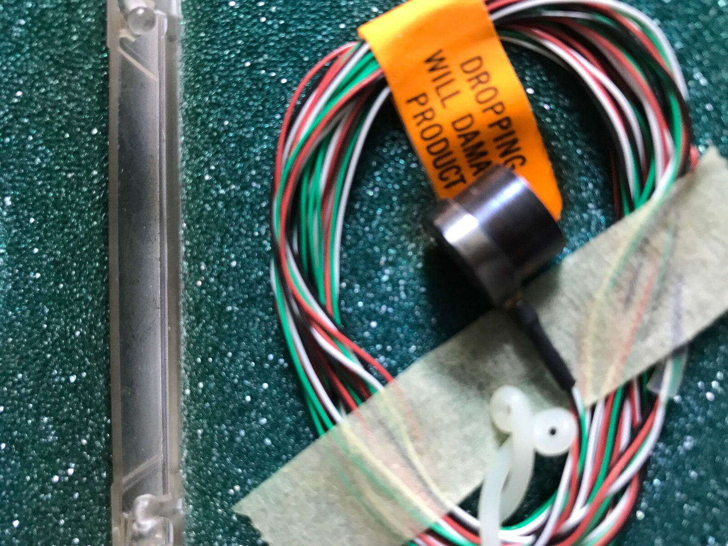 New Sensotec Lfh-7I/280-10 Load Cell,0-3000 Lbs,Eq