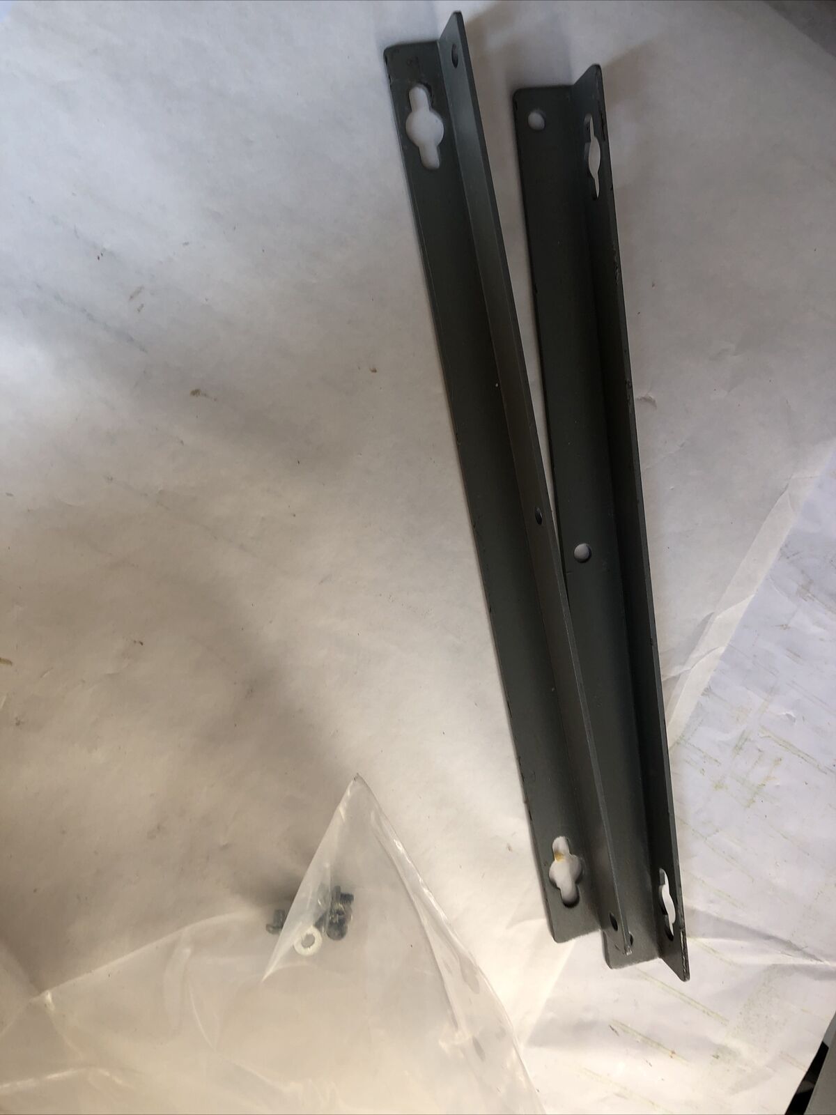 A-B 2801Am2,Allen Bradley 2801-Am2,Vision System Platform Chassis 100-240Vac,Fc