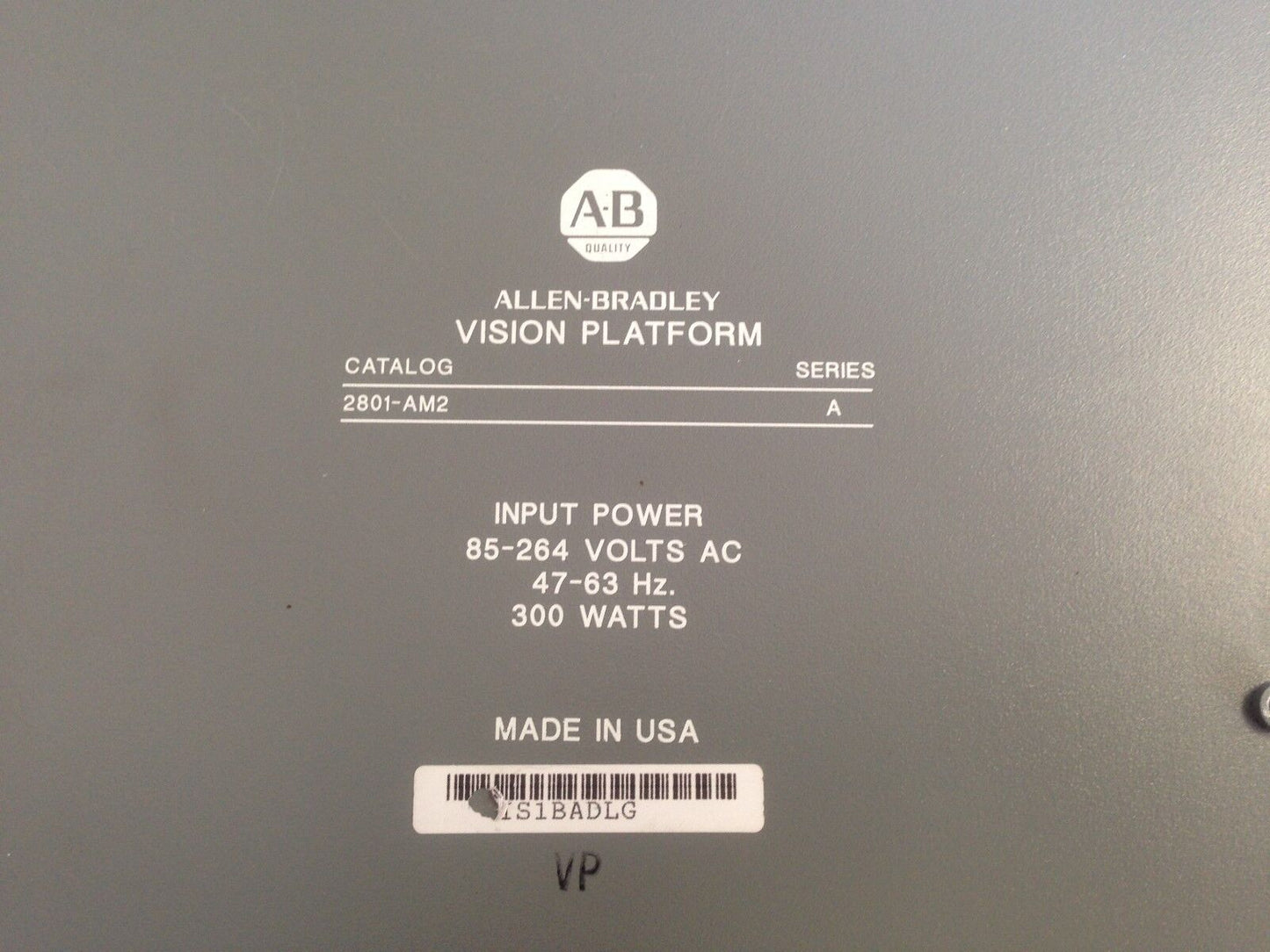 A-B 2801Am2,Allen Bradley 2801-Am2,Vision System Platform Chassis 100-240Vac,Fc