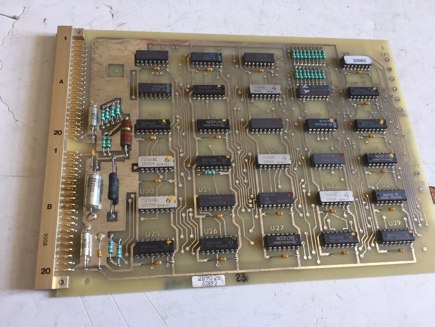 New Foxboro D3001yr,D3001yre Foxboro 2B9026,F8916ac Control Circuit Board,Bj