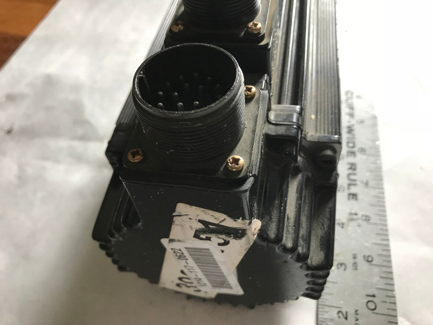 Yaskawa Sgms-20A6ab Ac Servo Motor 2000W,3000Rpm,6.36 N.M, 12.4,Bn