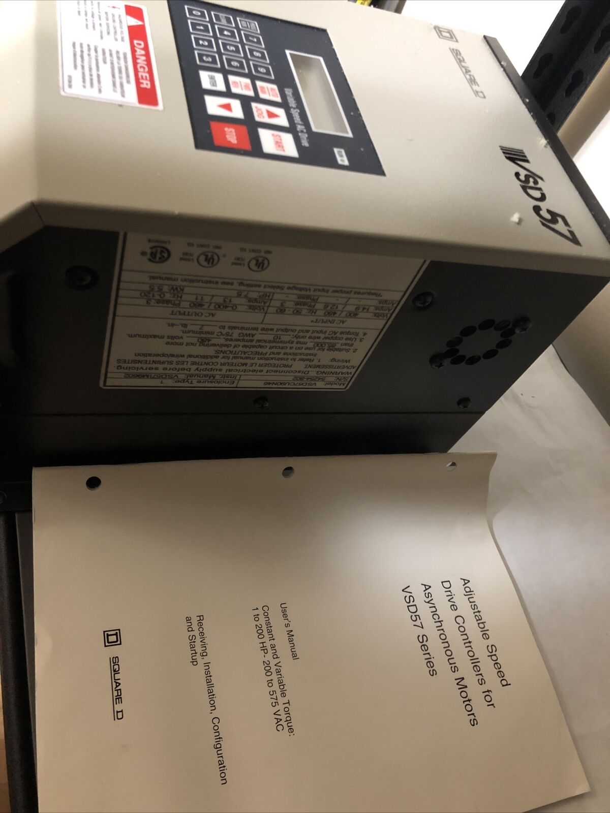 New Square D 480Vac 7.5 Hp Vfd Drive Vsd57cu90n46 3 Ph (Telemecanique) Vsd57,Dj