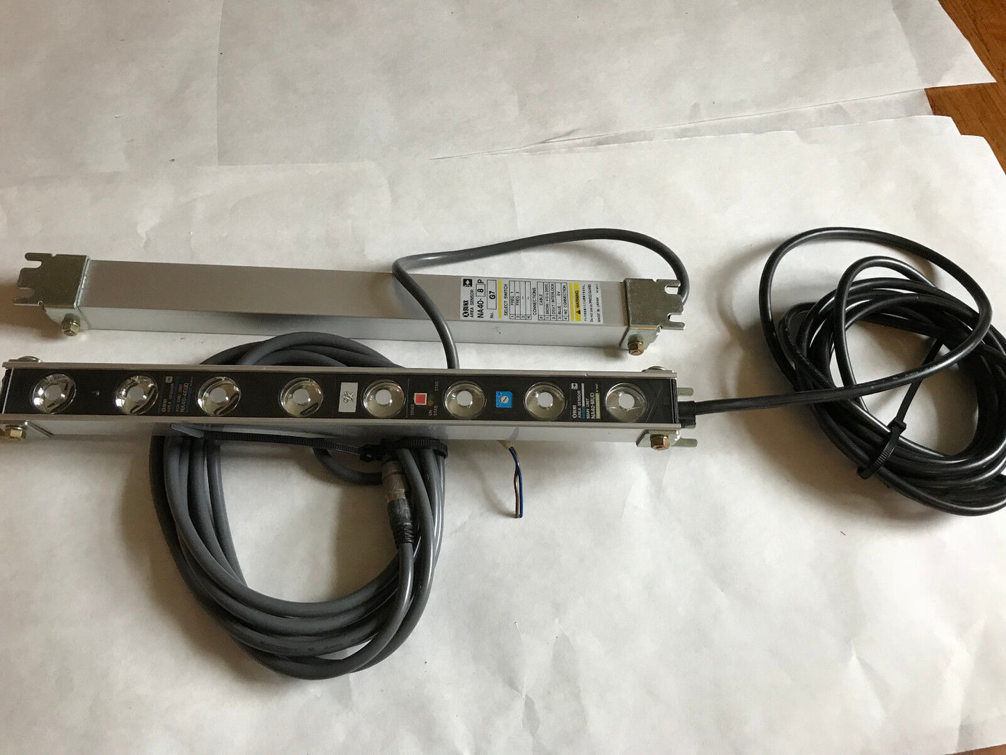 Lot 2 Sunx Na40-8D Area Sensor Main,End Unit Na40-4Eud,Na40-Mud/4Eud,Na40mup,Sb