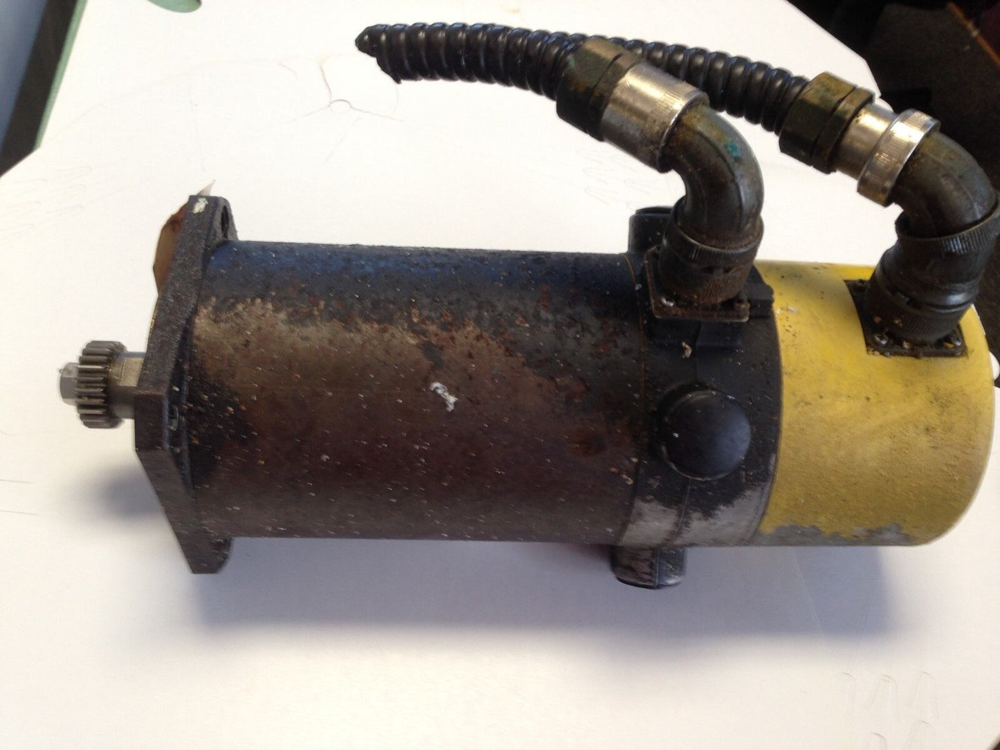 Fanuc M-483887 Model 5M 011 84.3 Dc Servo Motor,B4.3 2000-Rpm,Th