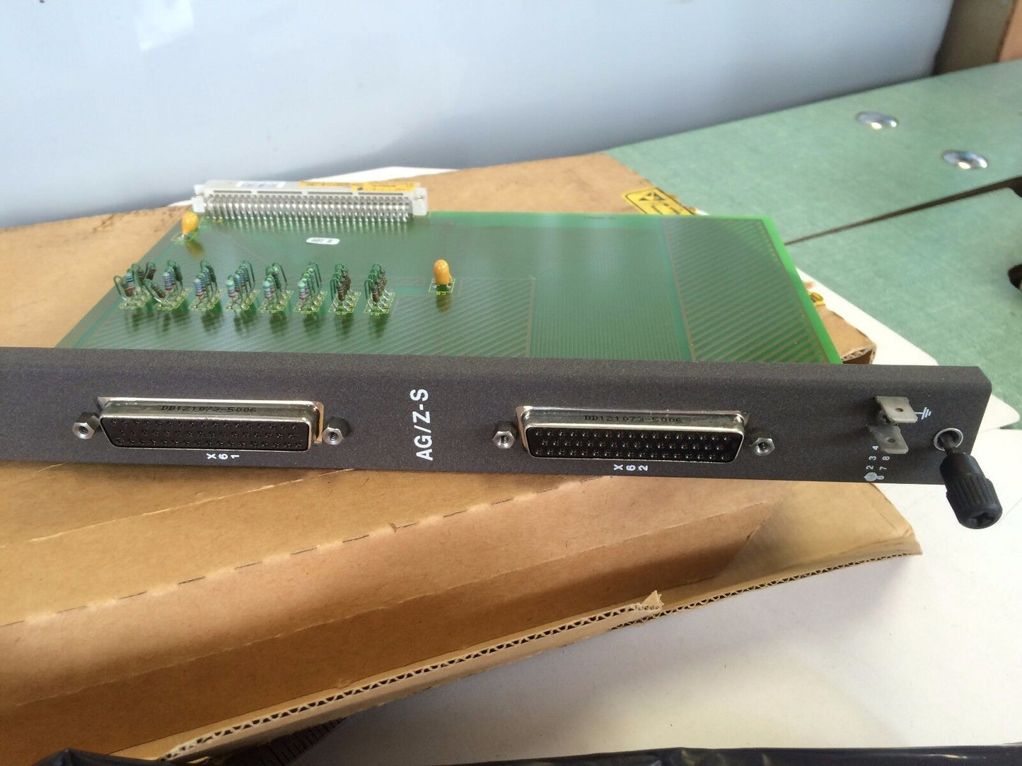 New Bosch 1070064719-103 ,064720-1017,D-64711 Module Ag/Z-S 2 Connection,Cx