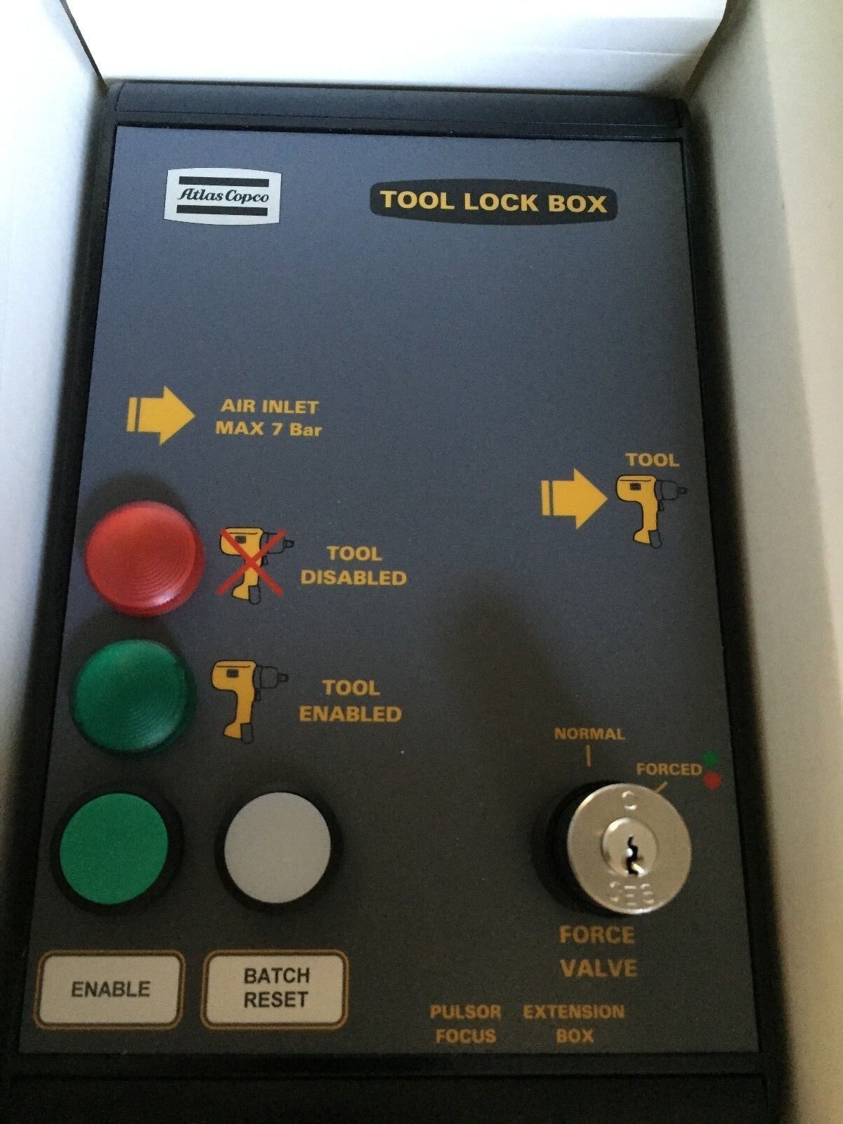 New Atlas Copco 8433-0606-17 Tool Lock Box W/ 2Keys,Bu