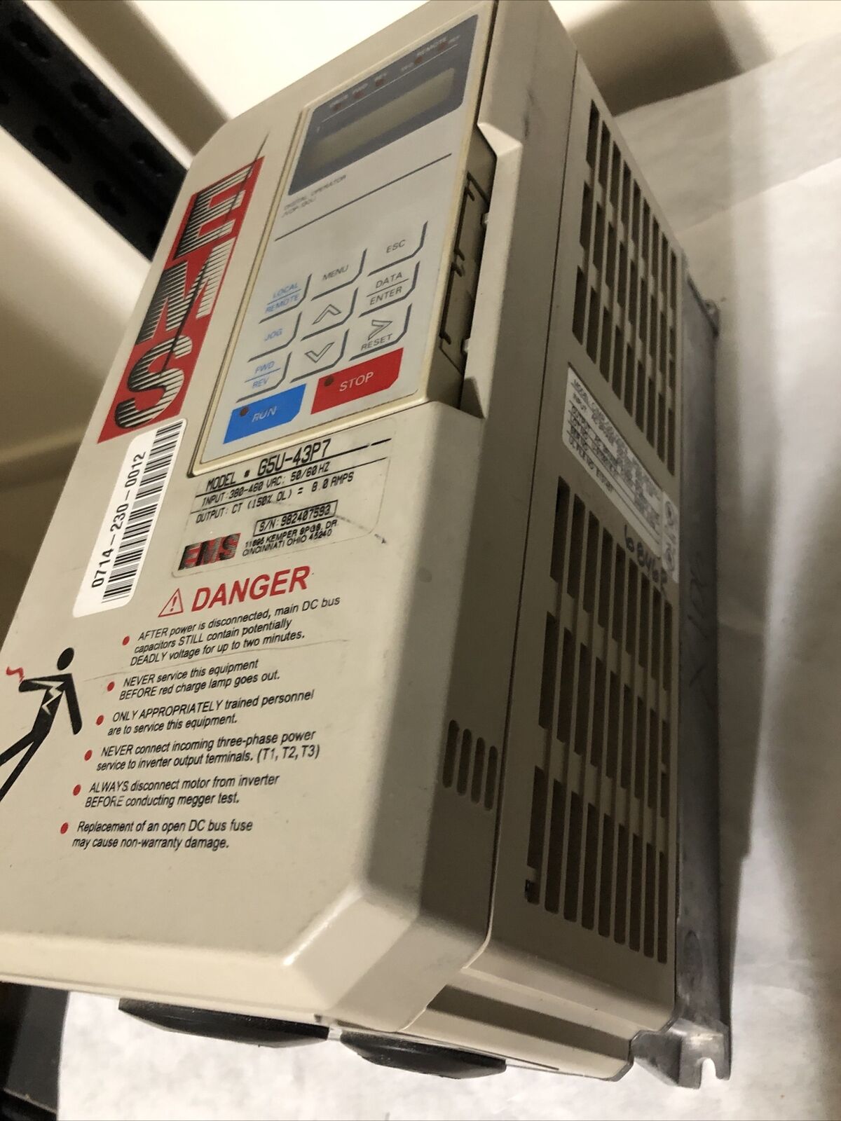 Yaskawa Cimr-G5u20p4 Ac Drive,3 Ph 200-230 Vac,3.9 Amp,G5u-43P7,Yplt31001-1G,Aa