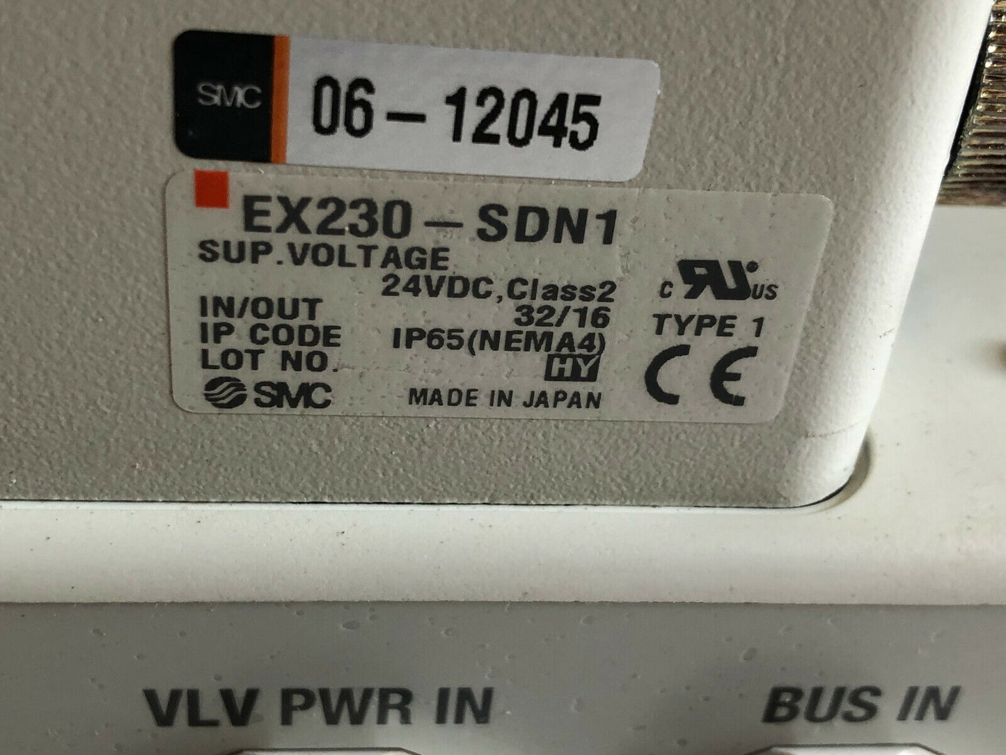 Smc Us2984-10,Ex230-Sdn1,Ex230-Cb2,Vqc2201n5 Interface Module Valve,(Damaged),Cg