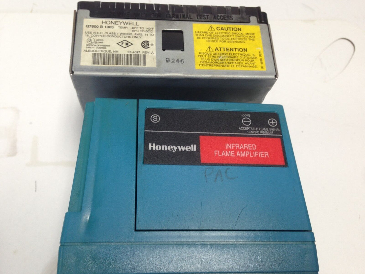 Honeywell Rm7800l1012,Relay Module,R7848a1008,Q7800b1003,St7800a1062,Db