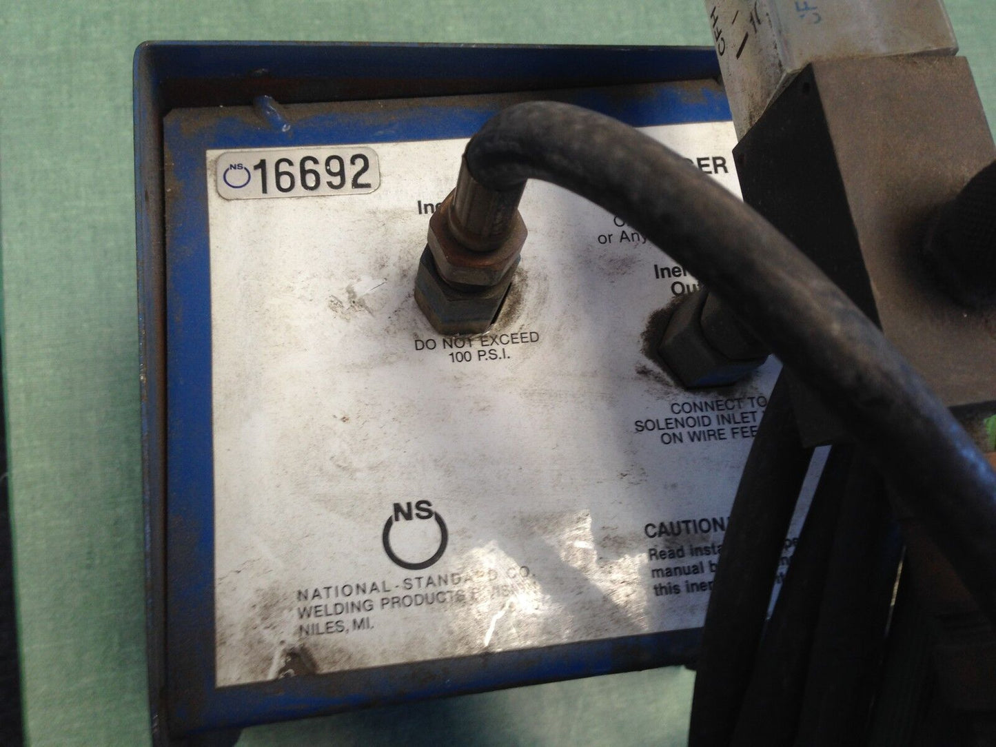 National Standard 16692 Inert Gas Control No Key, 100-Psi Npt 1/4",Hf