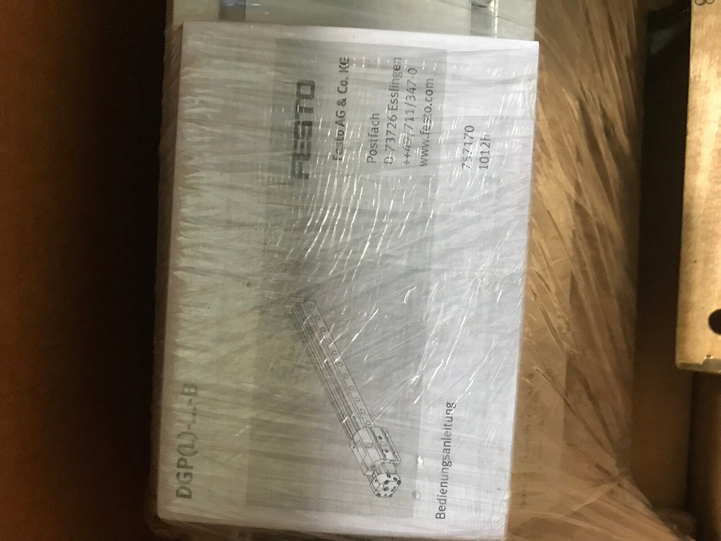 New Festo Dgpl-40-690-Ppv-A-Kf-B Linear Actuator,Bq