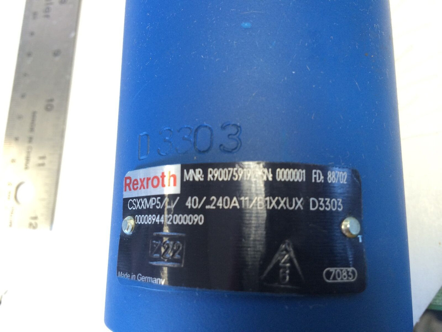 New Rexroth R900759192 Hydraulic Cylinder,Csxxmp5/ /40/240A11/B1xxux D3303,Bn
