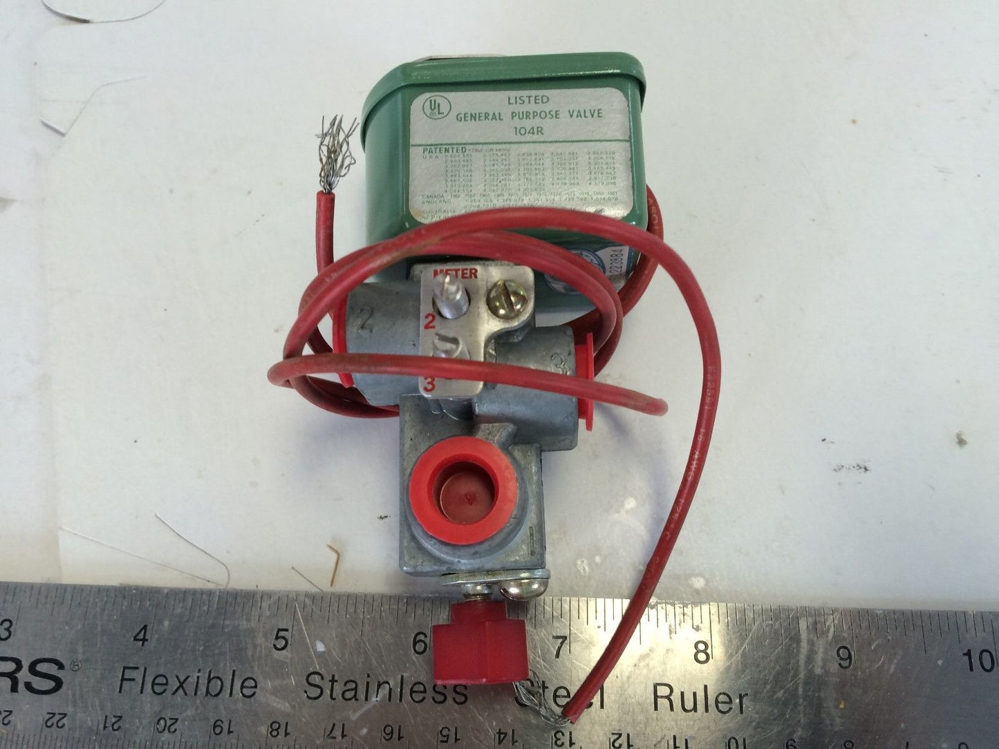 New Asco Solenoid Valve 3-Way,1/4 Npt 100V/50Hz,Asco 8324-19M0, 8324-19Mo,Bn