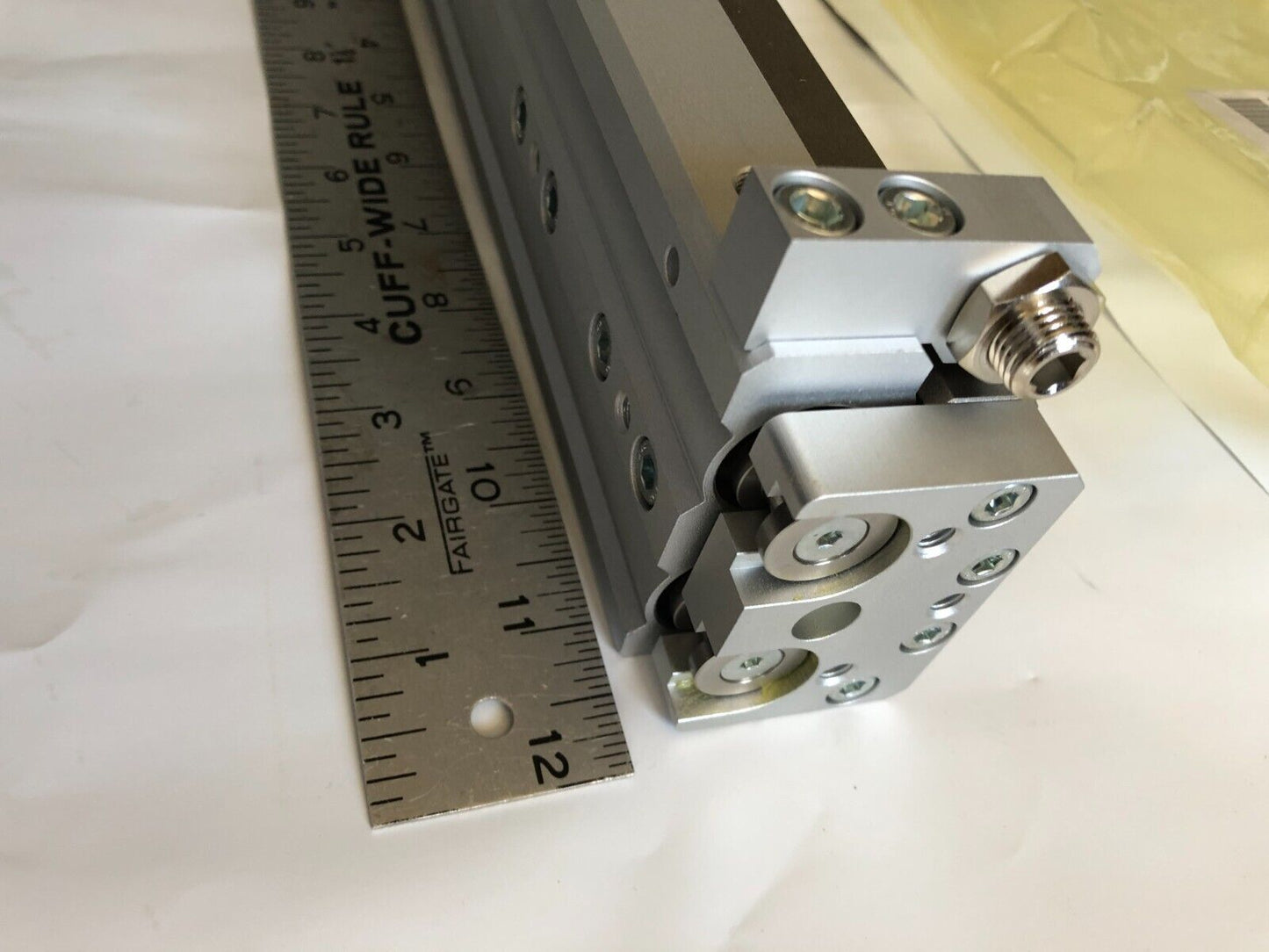 New Smc Mxq20tf-150Asr Pneumatic Slide Table / Guided Cylinder,Mxq20tf 150Asr,Bt
