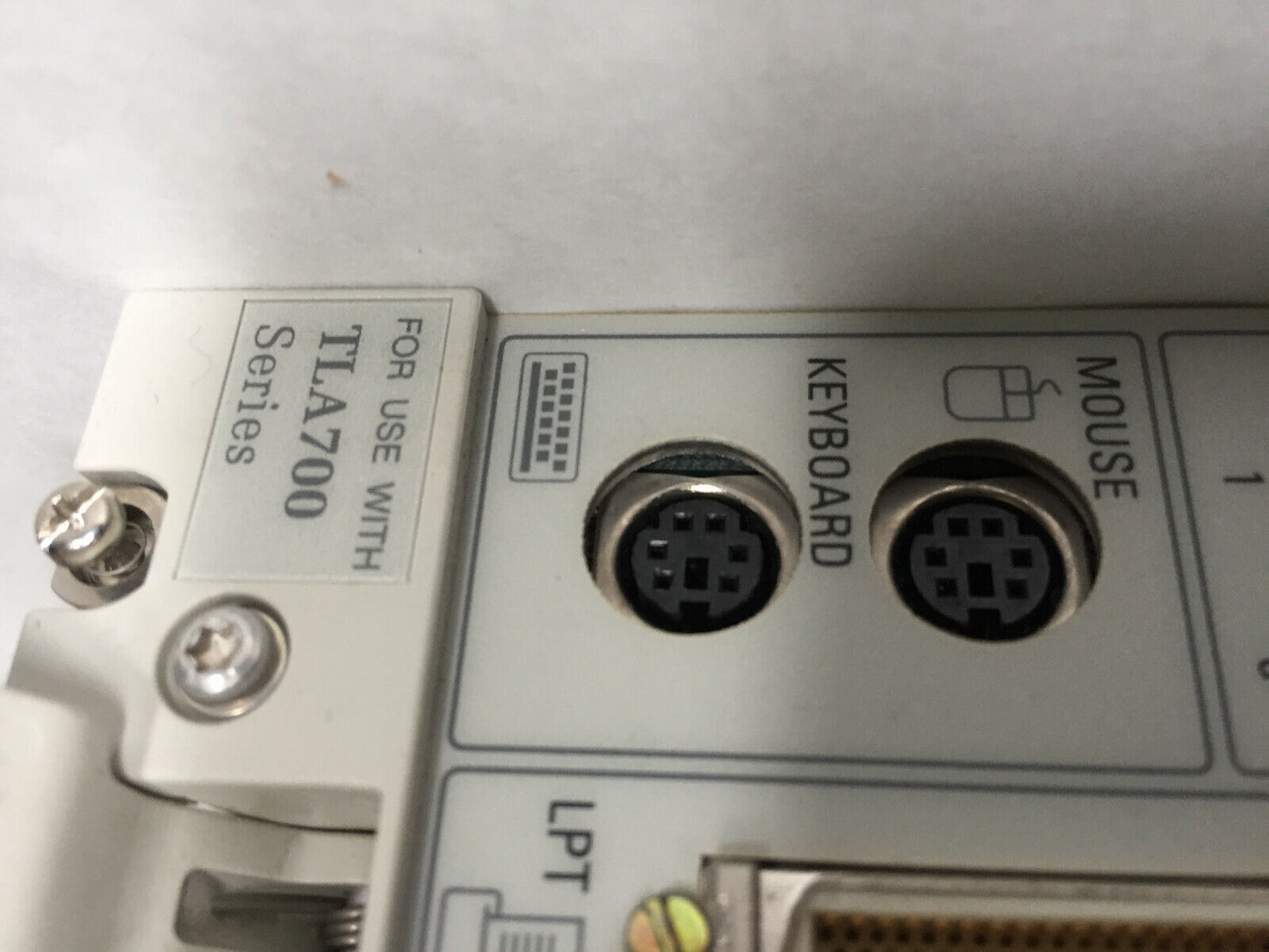 Tektronix 039-0115-00 Dual Monitor Benchtop Controller,512Mb Tla721,Tla700,Sl