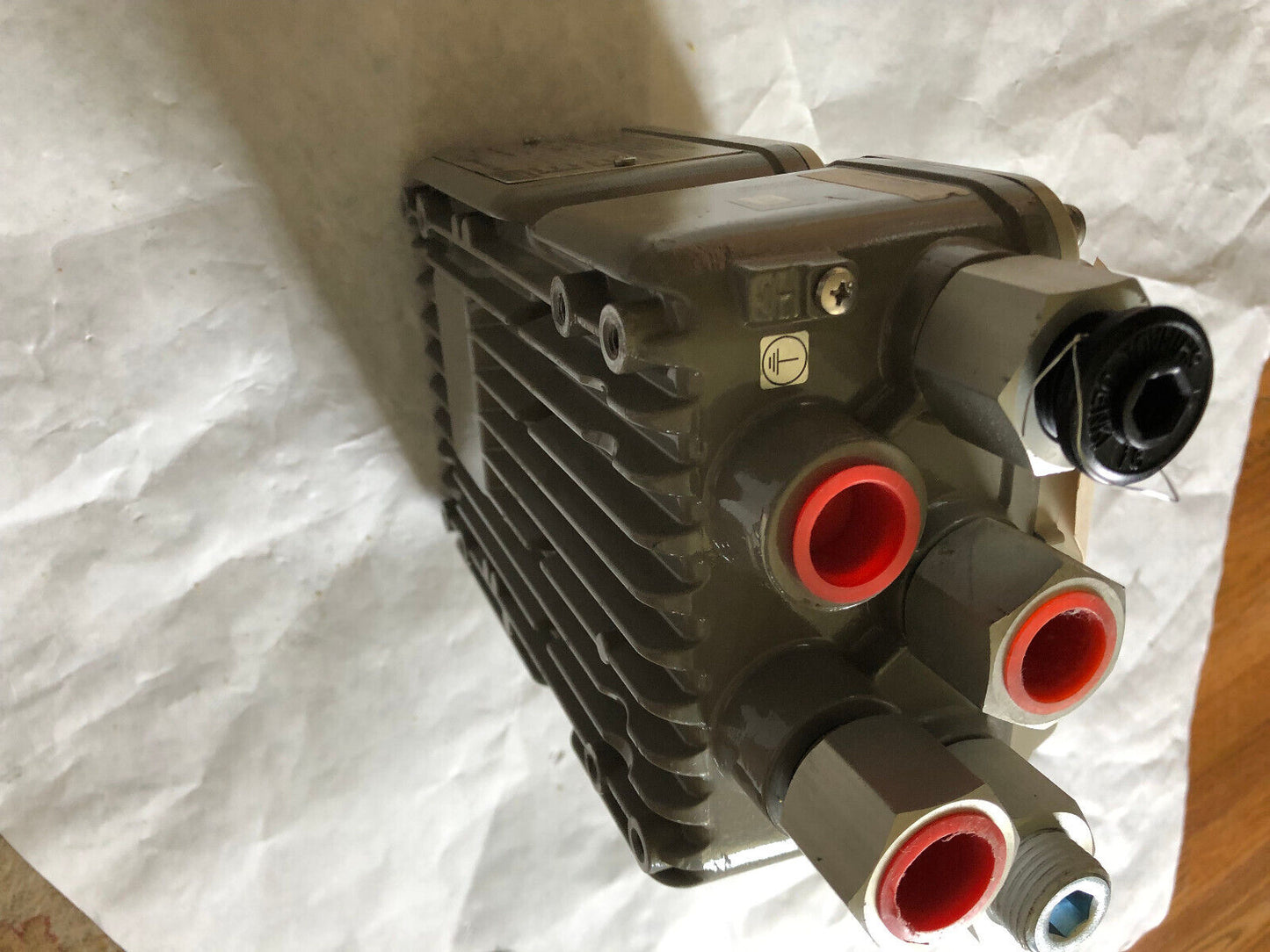 New Azbil Mgg14c-Mb4a-1B1n-Yah Flowmeter Converter. R-F3056-A1-011,Am