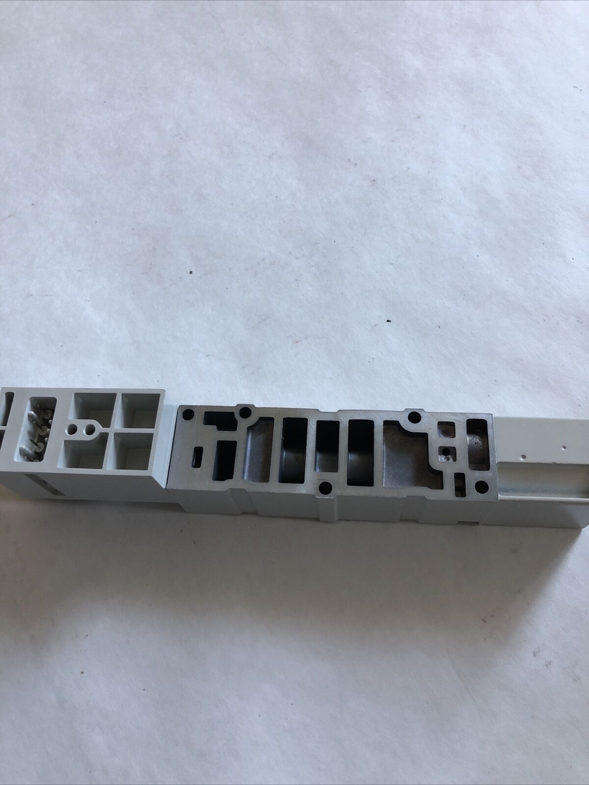 New Smc Vvq4000-R-1-03T Pneumatics Valve,Dg