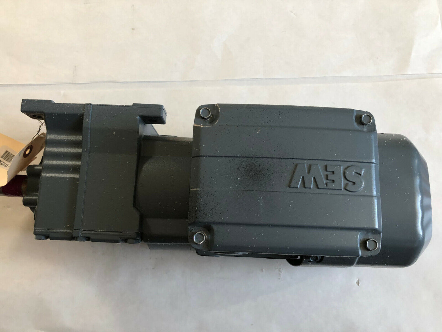 New Sew Eurodrive R17 Drs71s4be05hf, Ac Gearmotor. Inverter Duty,Sj