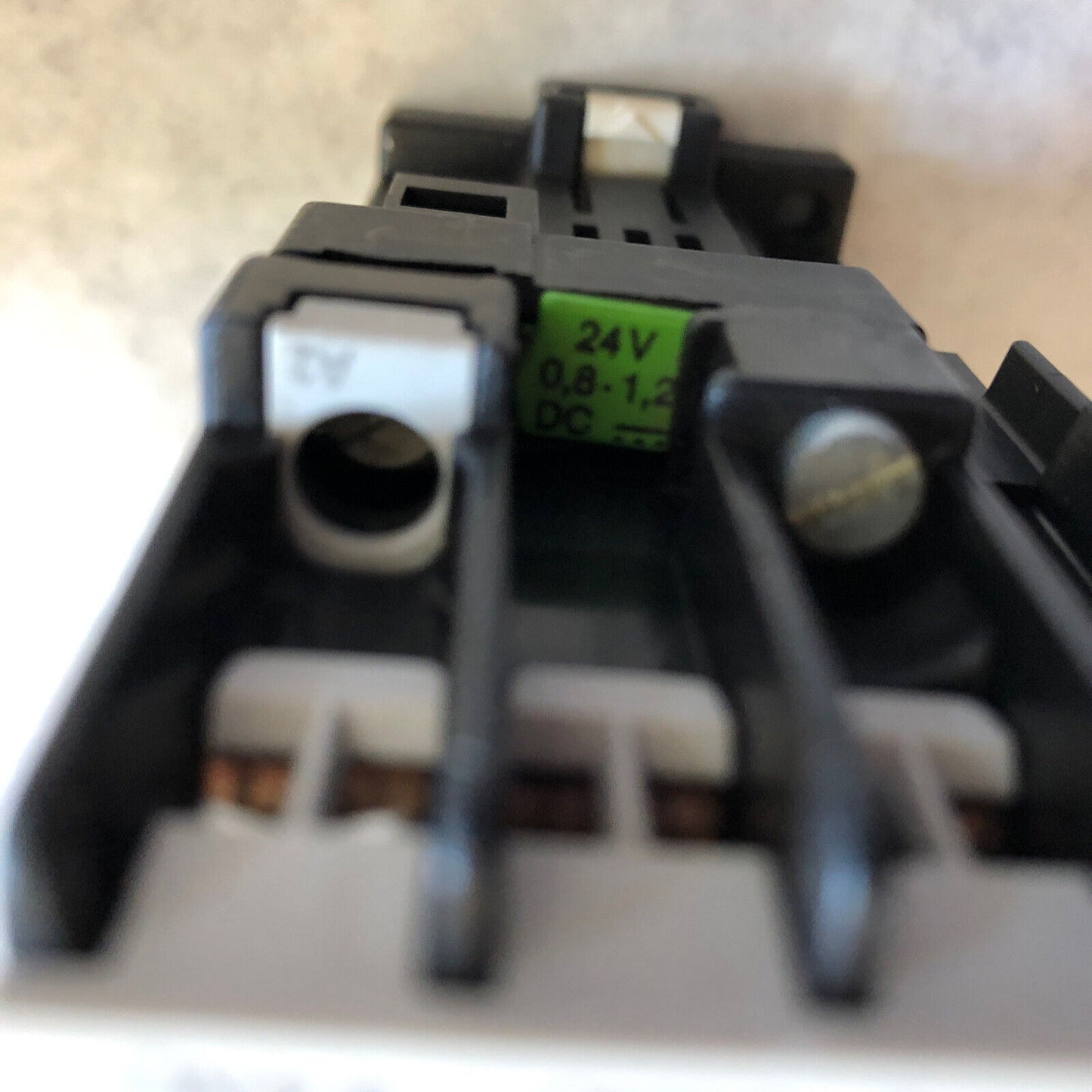Siemens 3Th3040-0B,24V,3Th30 40E Relay 10Amp 4Pole 4No,24Vdc Coil,Bi