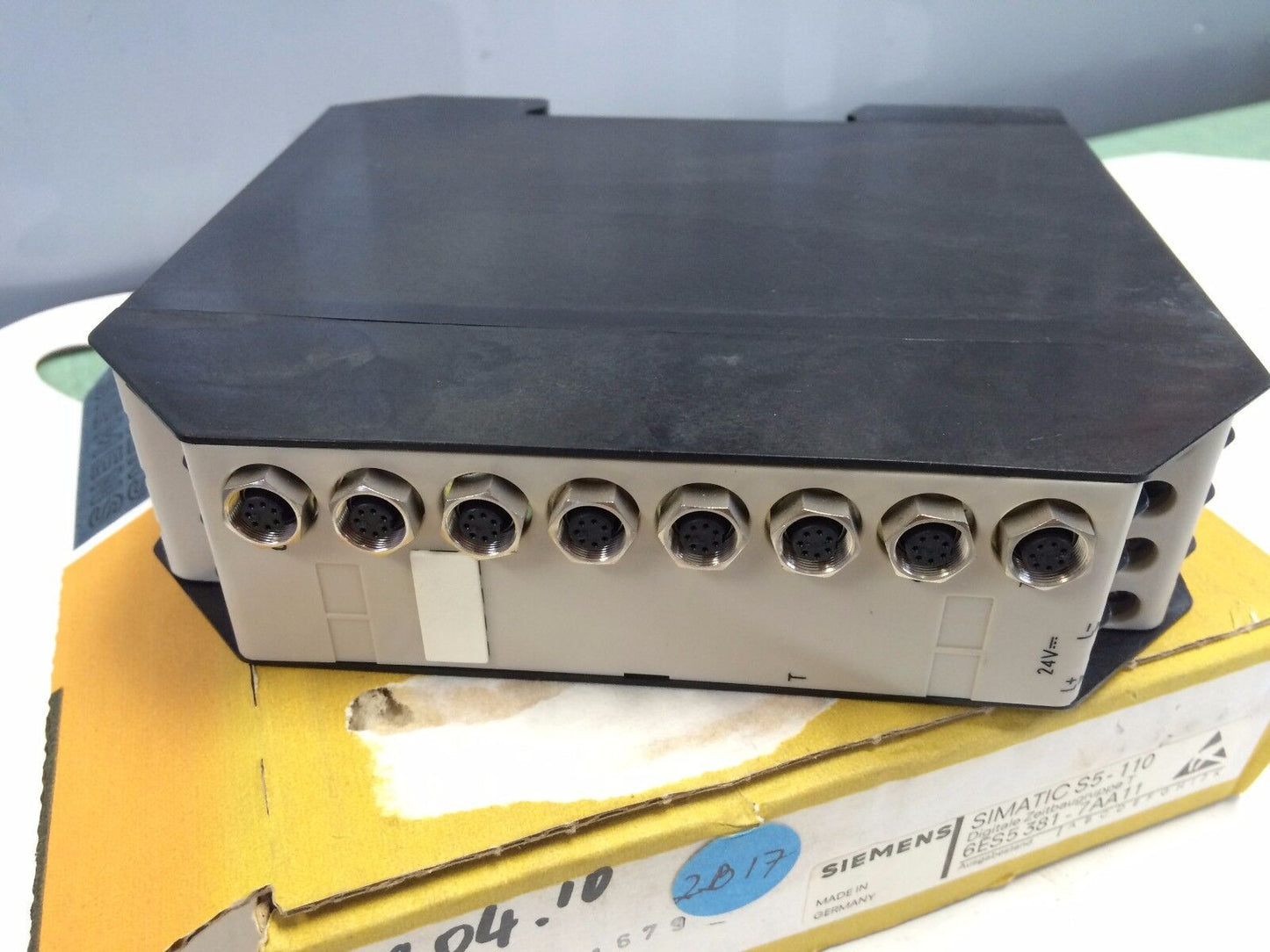 New Siemens 6Es5-381-7Aa11 Simatic S5-110 Timer/Counter 6Es5 381-7Aa11,En