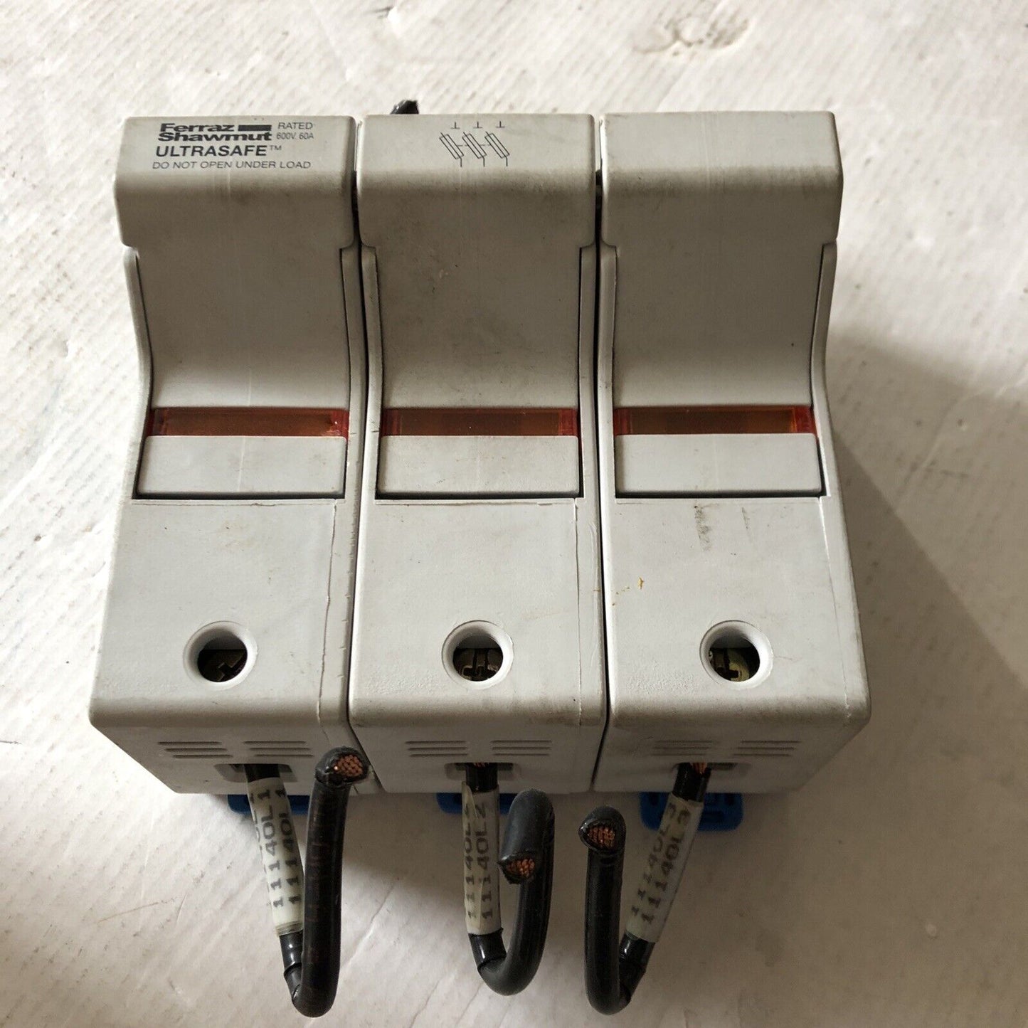 Ferraz Shawmut Us6j3i M211381 Ultrasafe Plc Controller,Fl