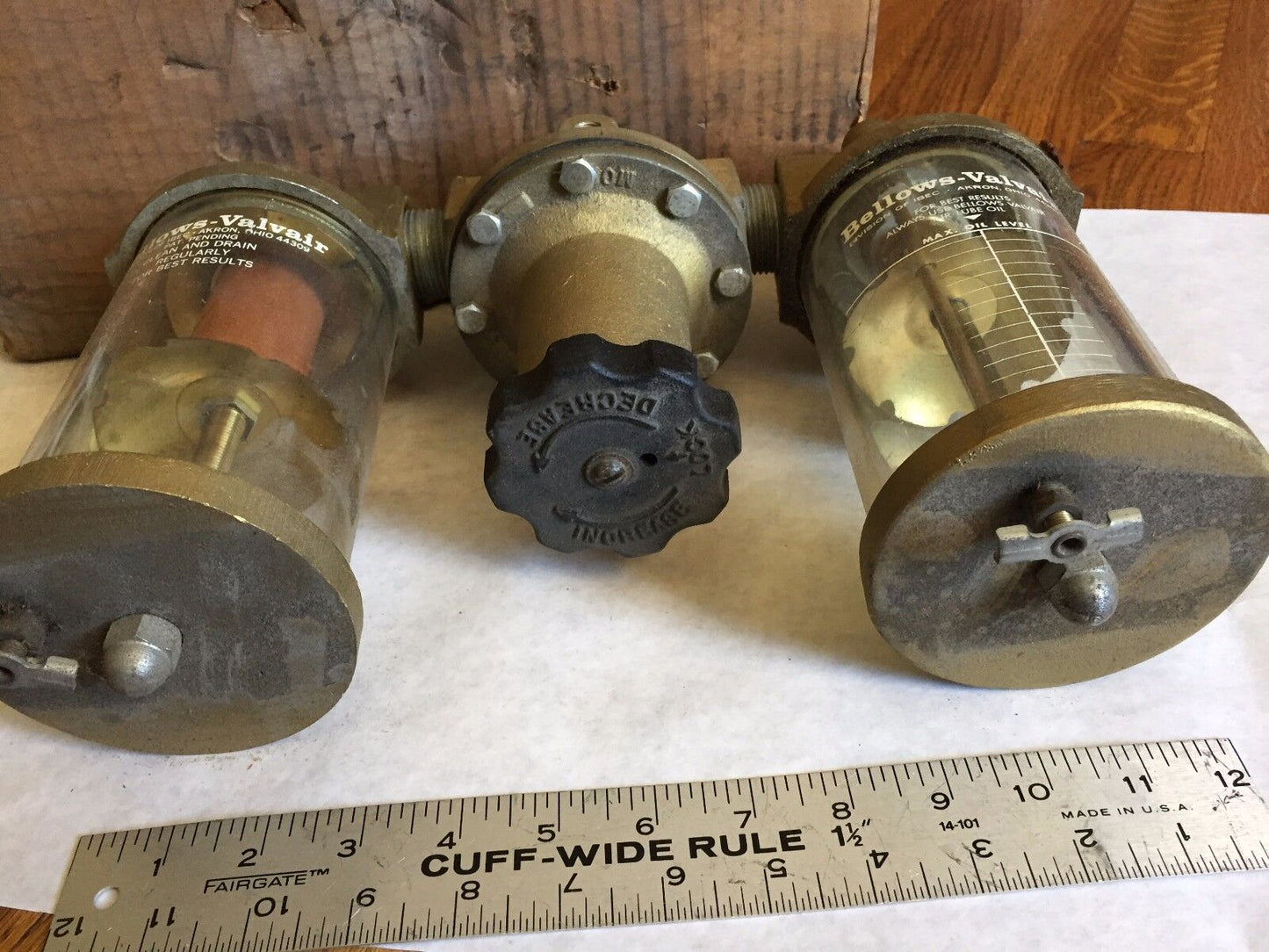 New Bellows-Valvair 1" Npt Lubri-Air Control Unit Regulator Oil Water Air,Ct