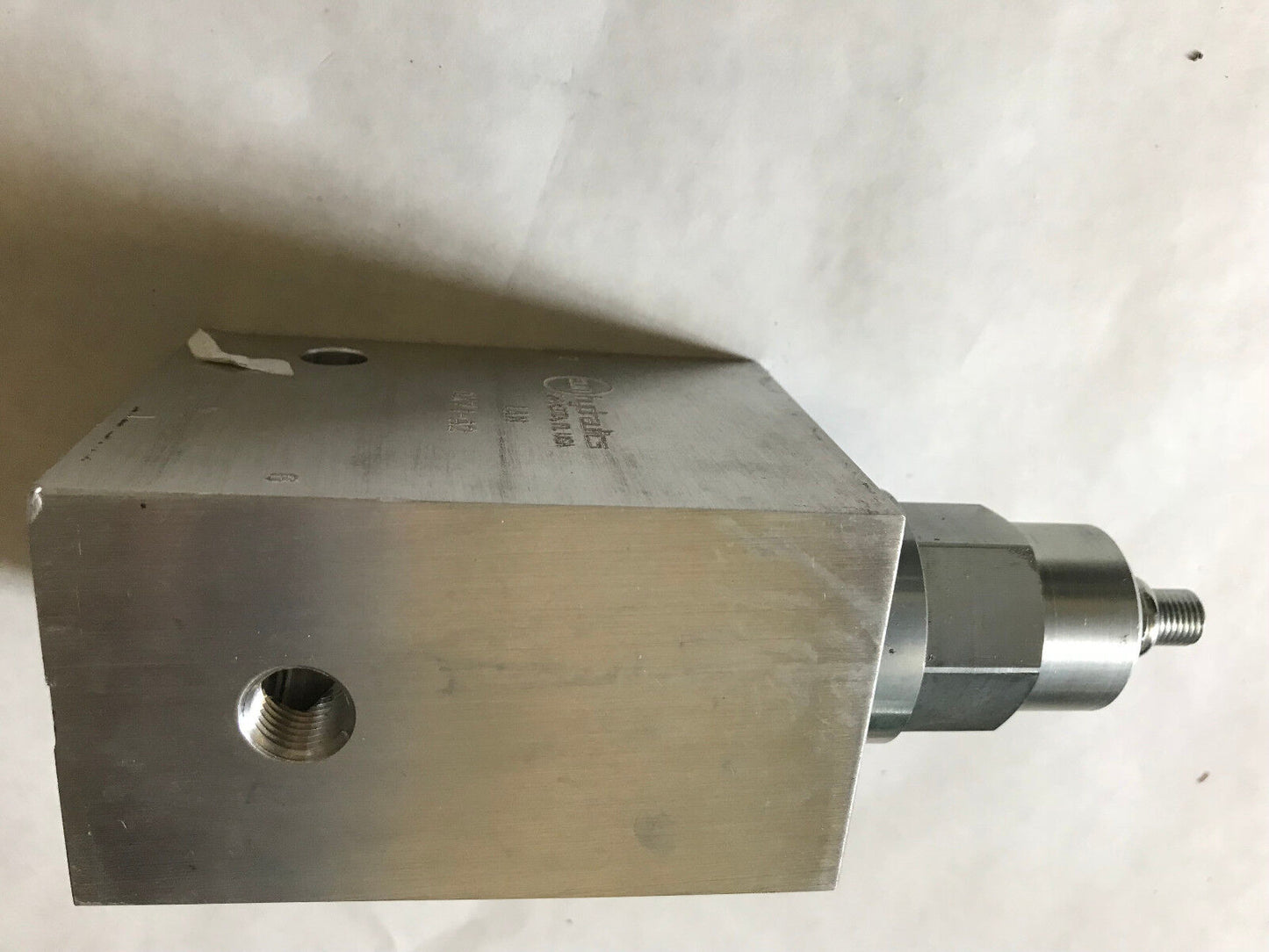 Sun Hydrualics Ok71-A2 Hydrualic Valve,0K7i-A2,1-1/2" Ian,Nfec Len,Obpo,Ok71,Ah