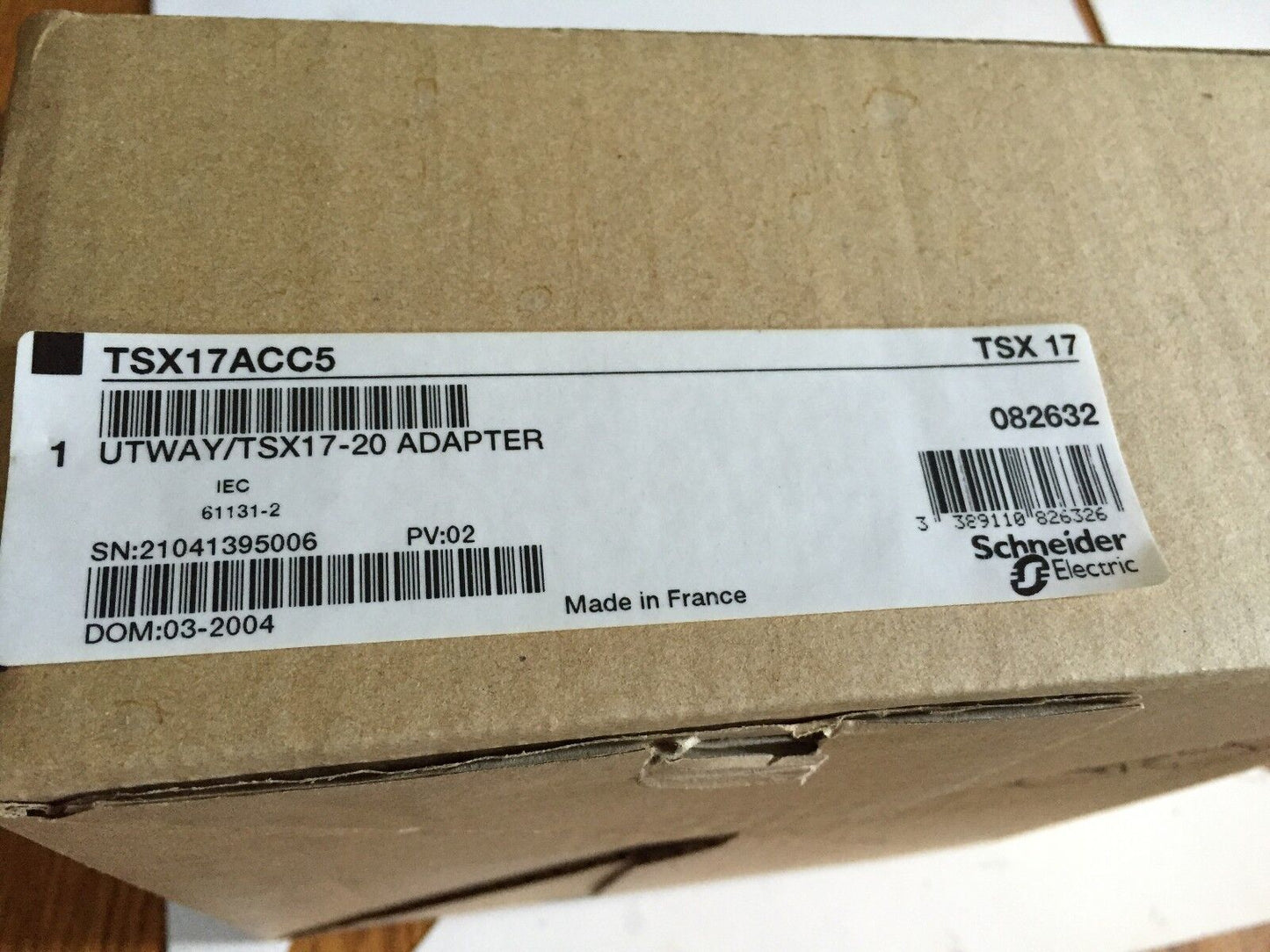 New Schneider Electric Tsx17acc5 Terminal Adapter Utway Tsx17-20,Fm