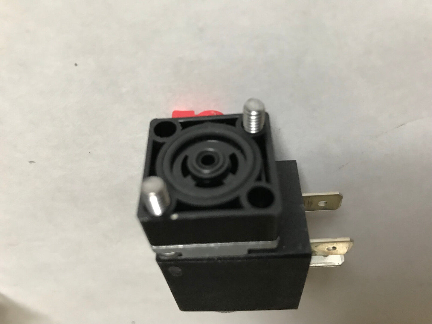 New Rexroth He00750097 Bosch Pneumatic Solenoid Pilot Valve 24Vdc-5W,Sh