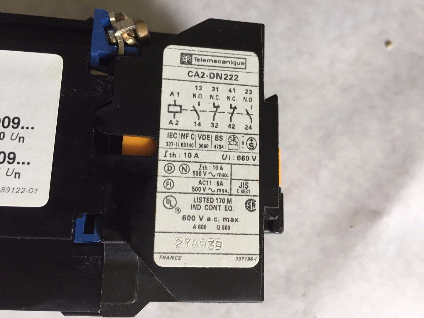 New Telemecanique Ca2-Dn-222 Control Relay, 48V Coil,Lx4 D09,Bm
