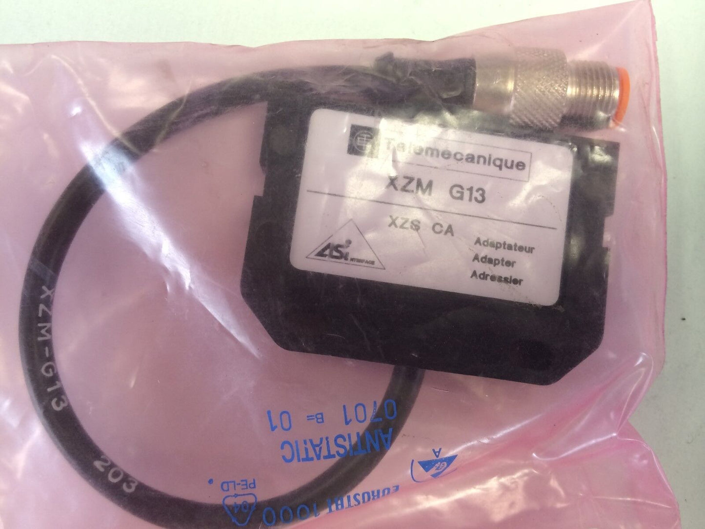 New Telemecanique Xzm G13 008203, Xzs Ca ,Fc