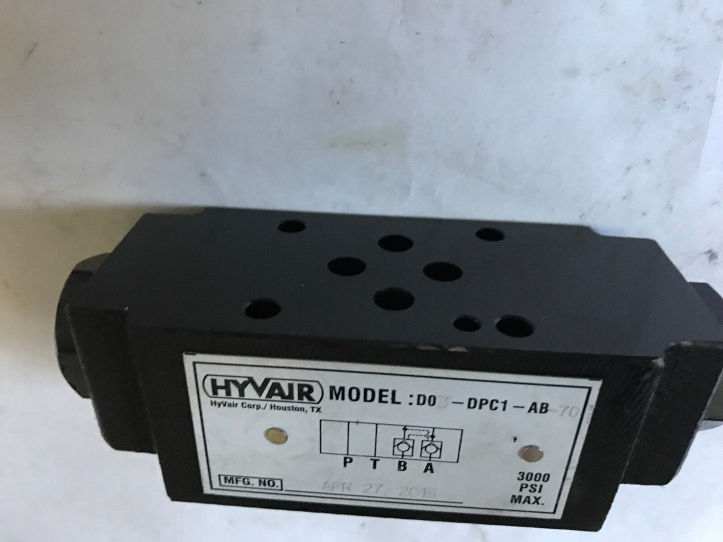 New Hyvair D03-Dpc1-Ab-70 Modular/Stackable Valves. 3000Psi,Aj