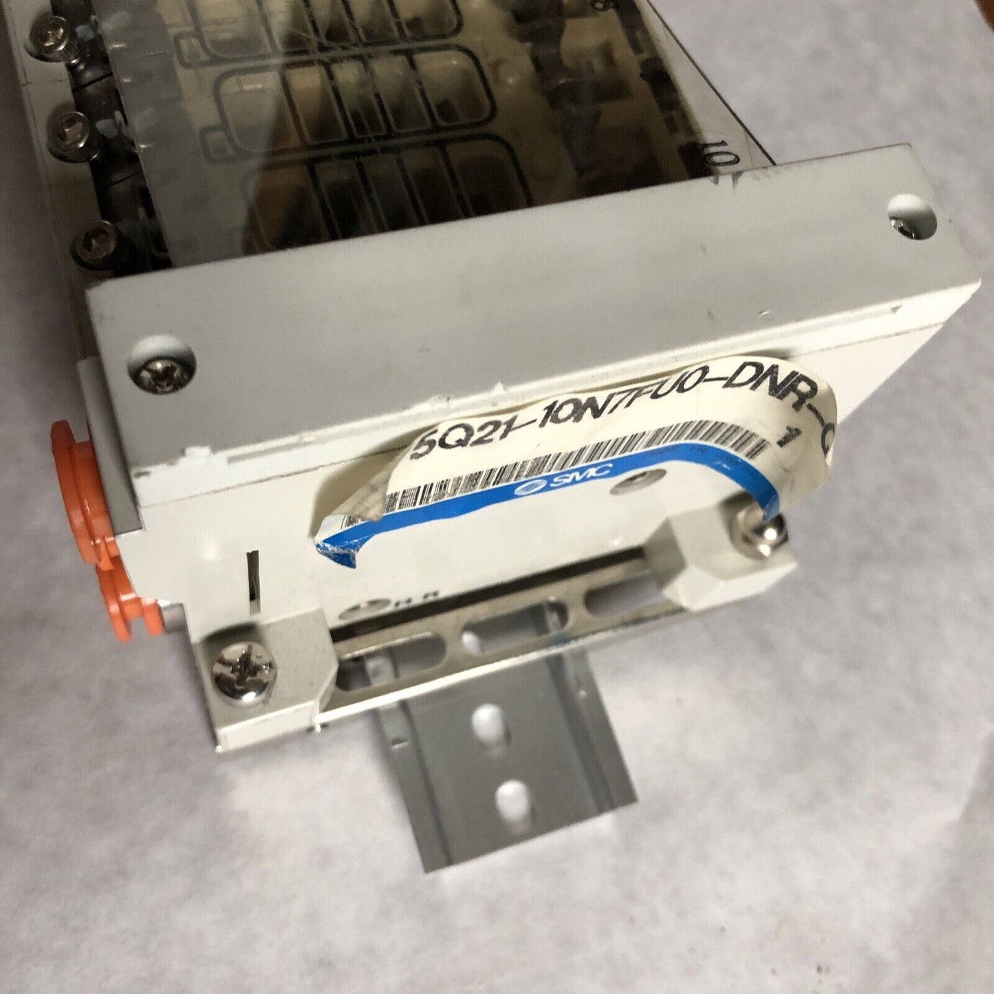 Smc Vv5q21-10N7fu0-Dnr-Q, Manifold Plug-In Vq2000,Bi